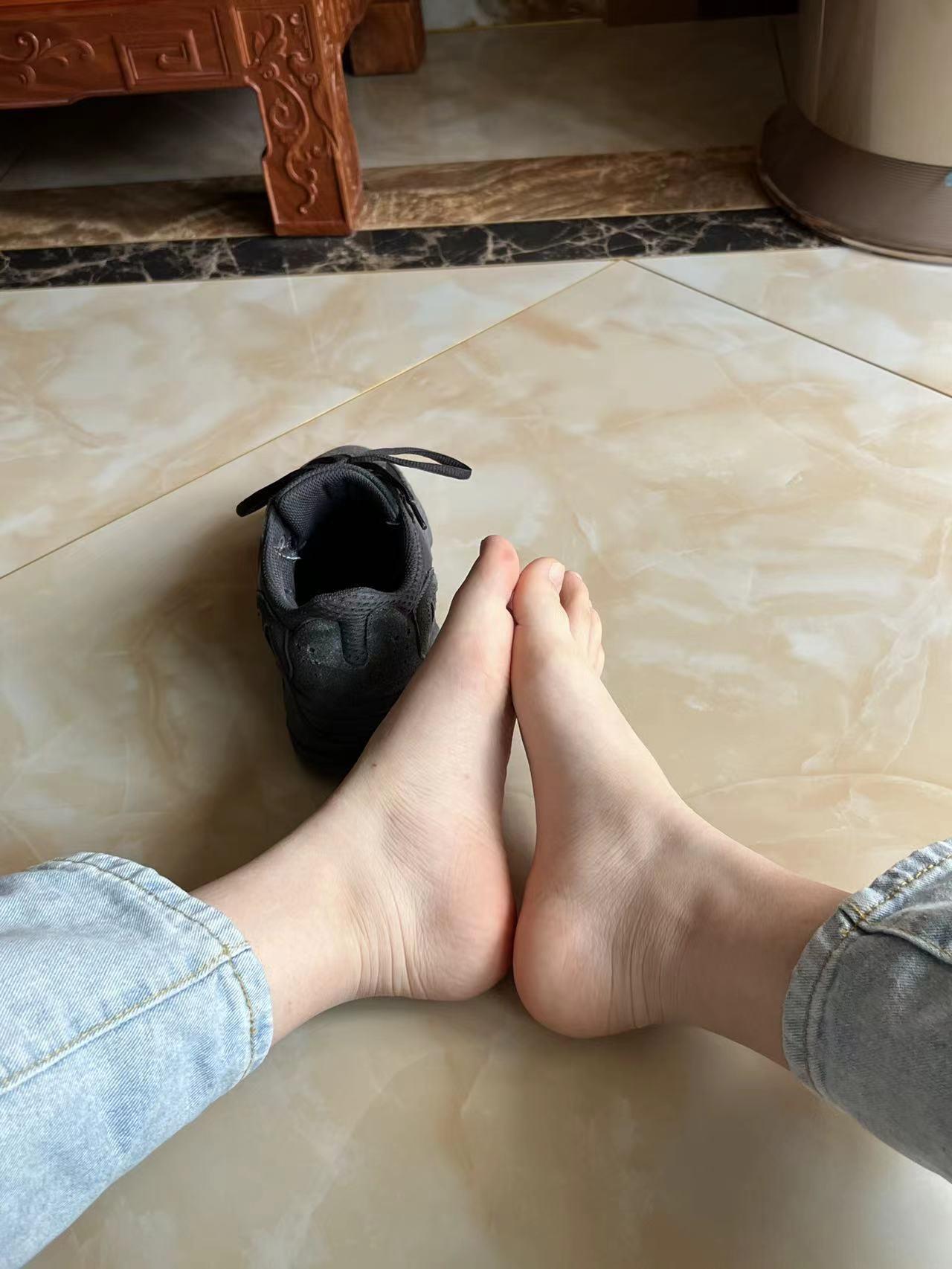 图片[65]-[誉铭传媒]袜足摄影 2022年《6月整合福利》[120P] – 速更版-美库