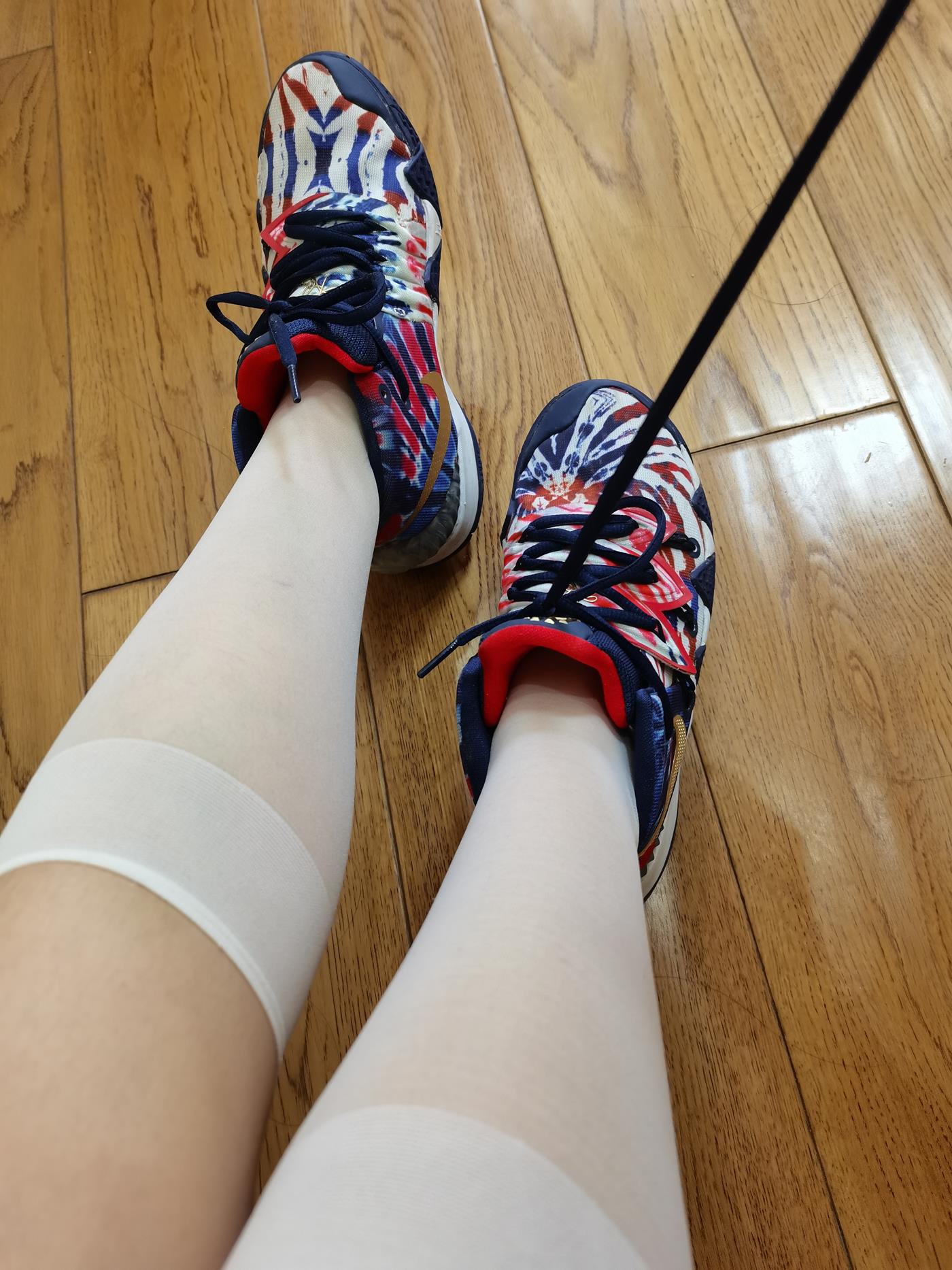 图片[112]-[誉铭传媒]袜足摄影 2022年《6月整合福利》[120P] – 速更版-美库