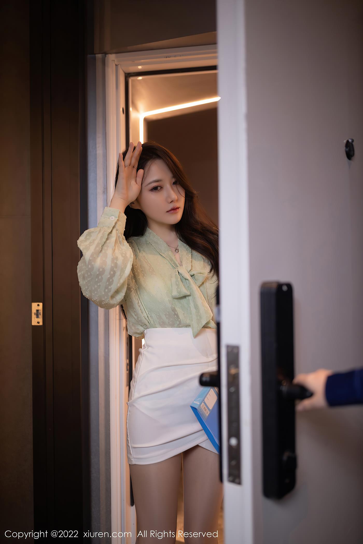 图片[18]-[Xiuren秀人网]2022.09.23 NO.5639 鱼子酱Fish[56+1P] – 速更版-美库