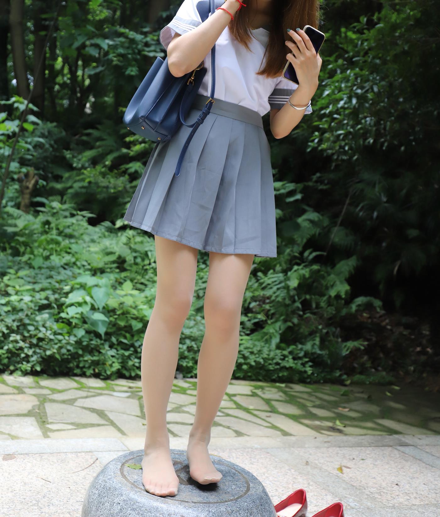 图片[12]-大西瓜爱牙膏-2019 10X活动 模特1（一） 户外JK制服长丝 (4) [84P] – 速更版-美库