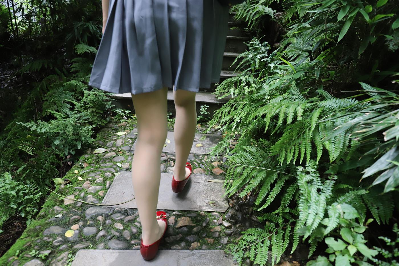 图片[80]-大西瓜爱牙膏-2019 10X活动 模特1（一） 户外JK制服长丝 (4) [84P] – 速更版-美库