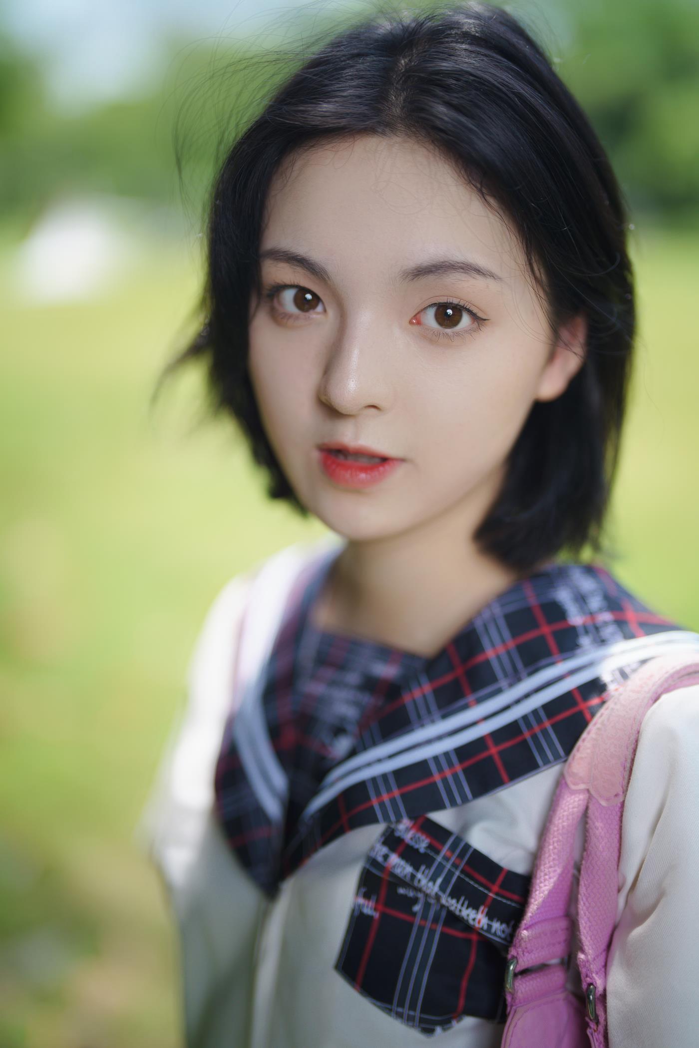 图片[34]-[YITUYU艺图语] 2021.11.12 花田里的JK少女 dudu [51P] – 速更版-美库