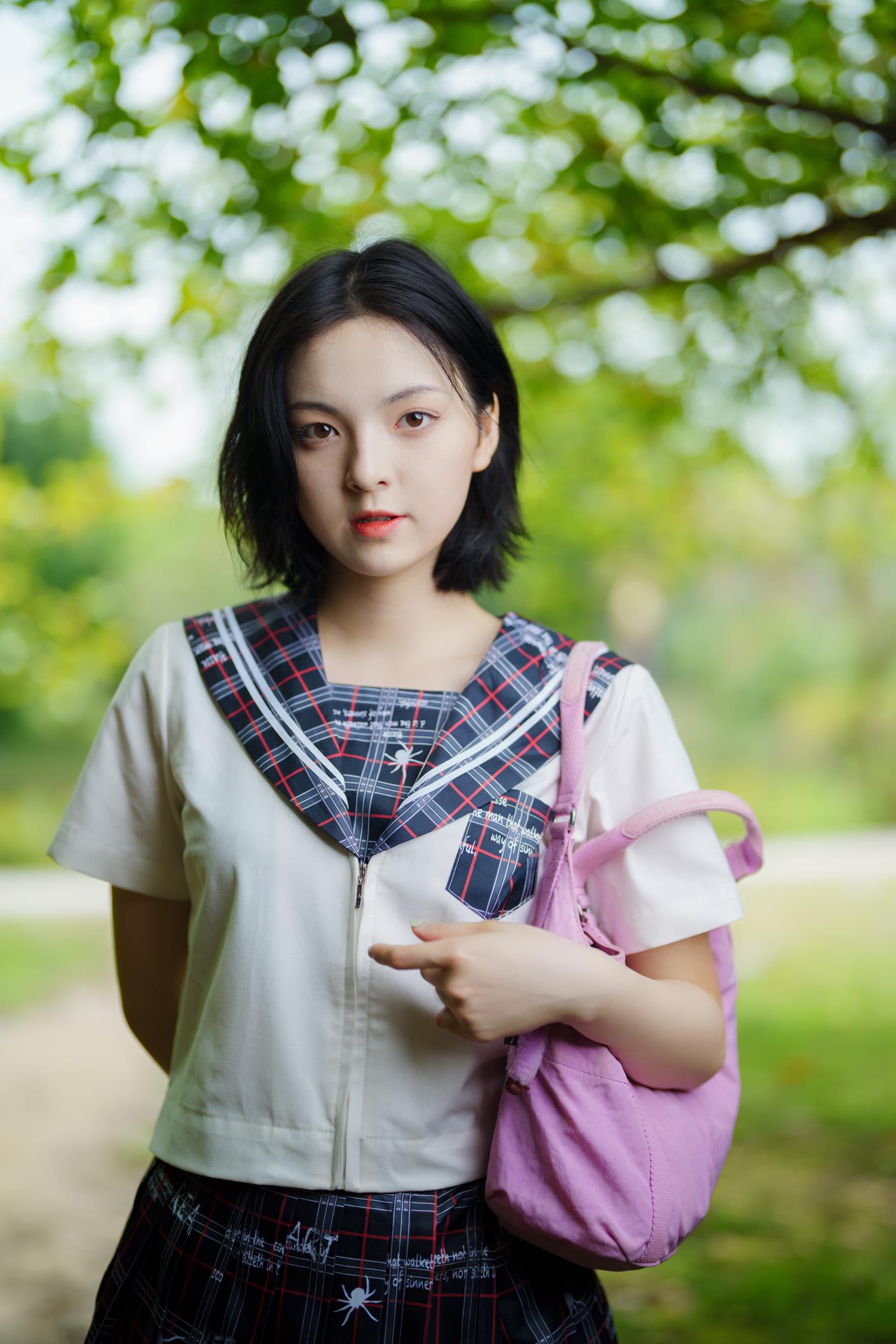 图片[53]-[YITUYU艺图语] 2021.11.12 花田里的JK少女 dudu [51P] – 速更版-美库