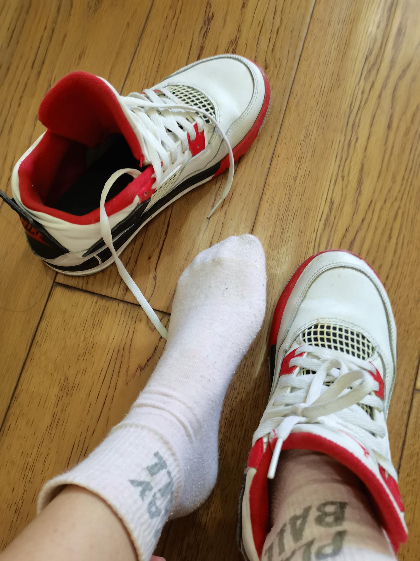 图片[104]-[誉铭传媒]袜足摄影 2022年《6月整合福利》二[130P] – 速更版-美库