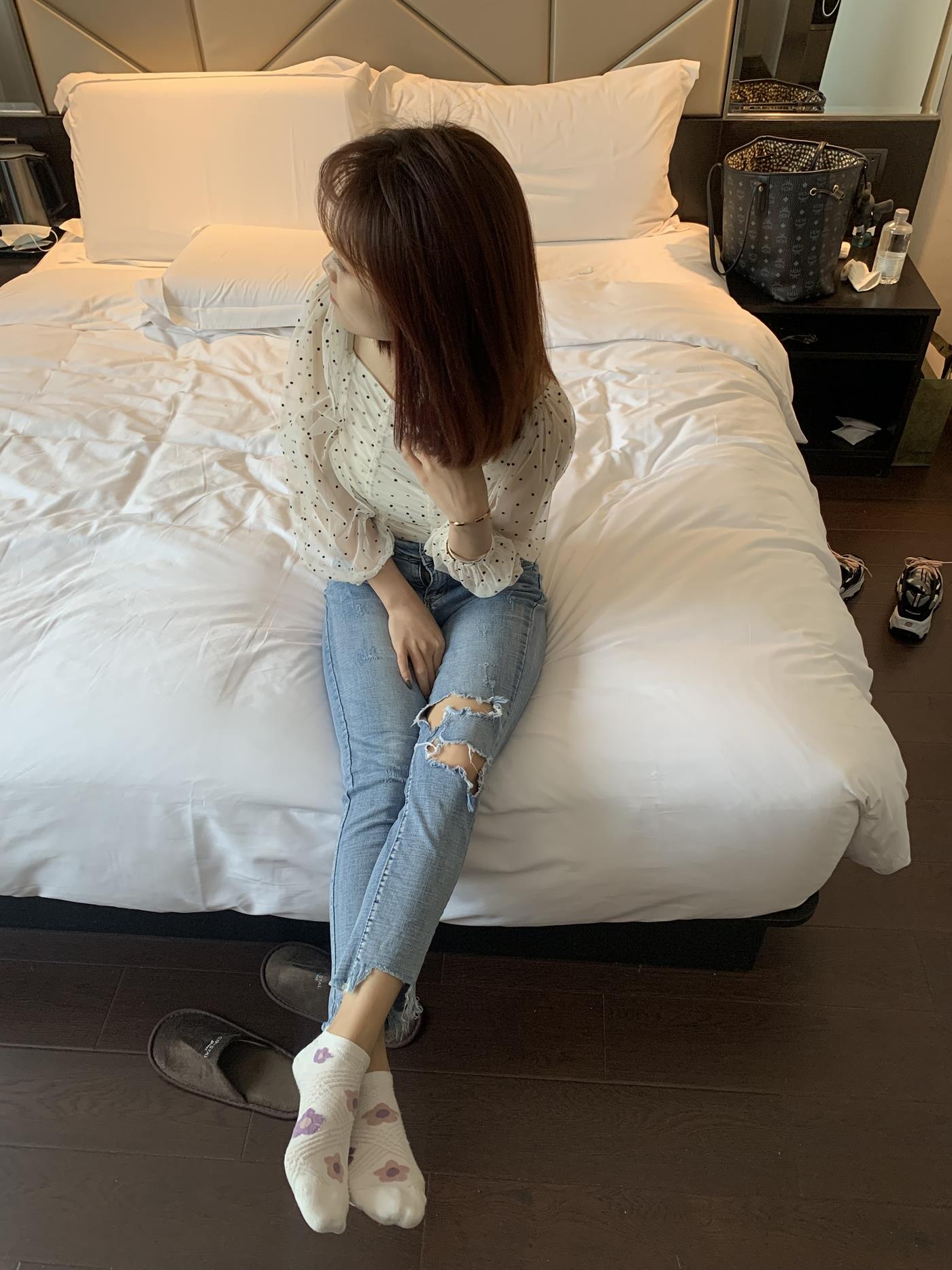 图片[124]-[誉铭传媒]袜足摄影 2022年《6月整合福利》二[130P] – 速更版-美库