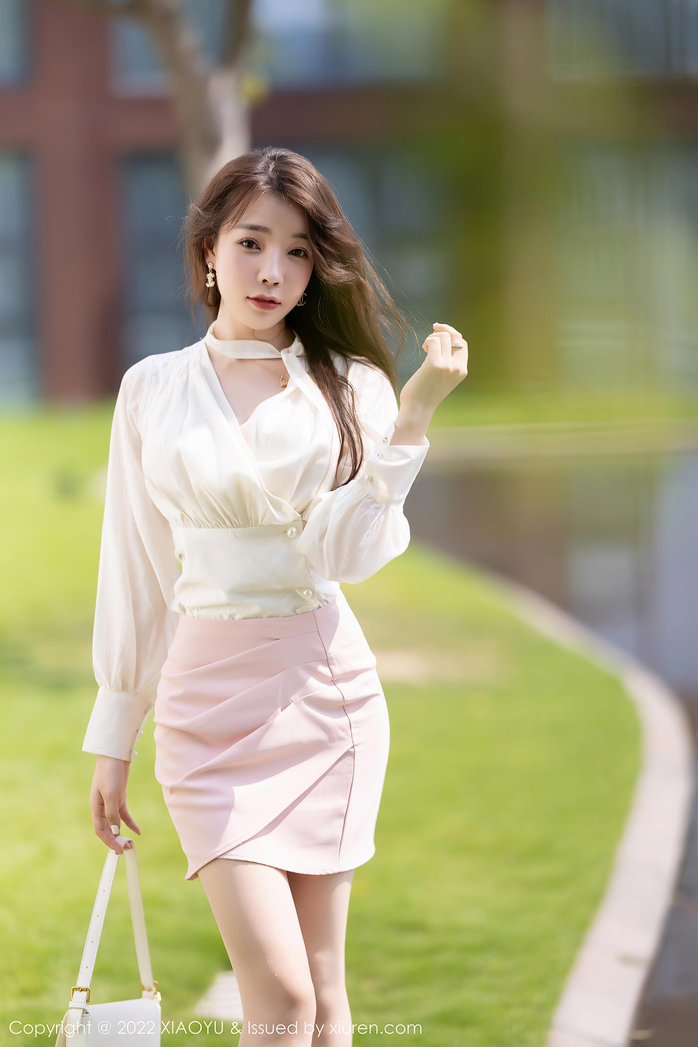 图片[18]-[XIAOYU语画界] 2022.10.08 VOL.876 徐莉芝Booty 美腿短裙[50P] – 速更版-美库