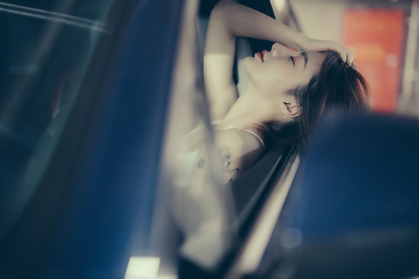 图片[18]-[YITUYU艺图语] 2021.11.13 车停好了吗 姝雯同学 [30P] – 速更版-美库