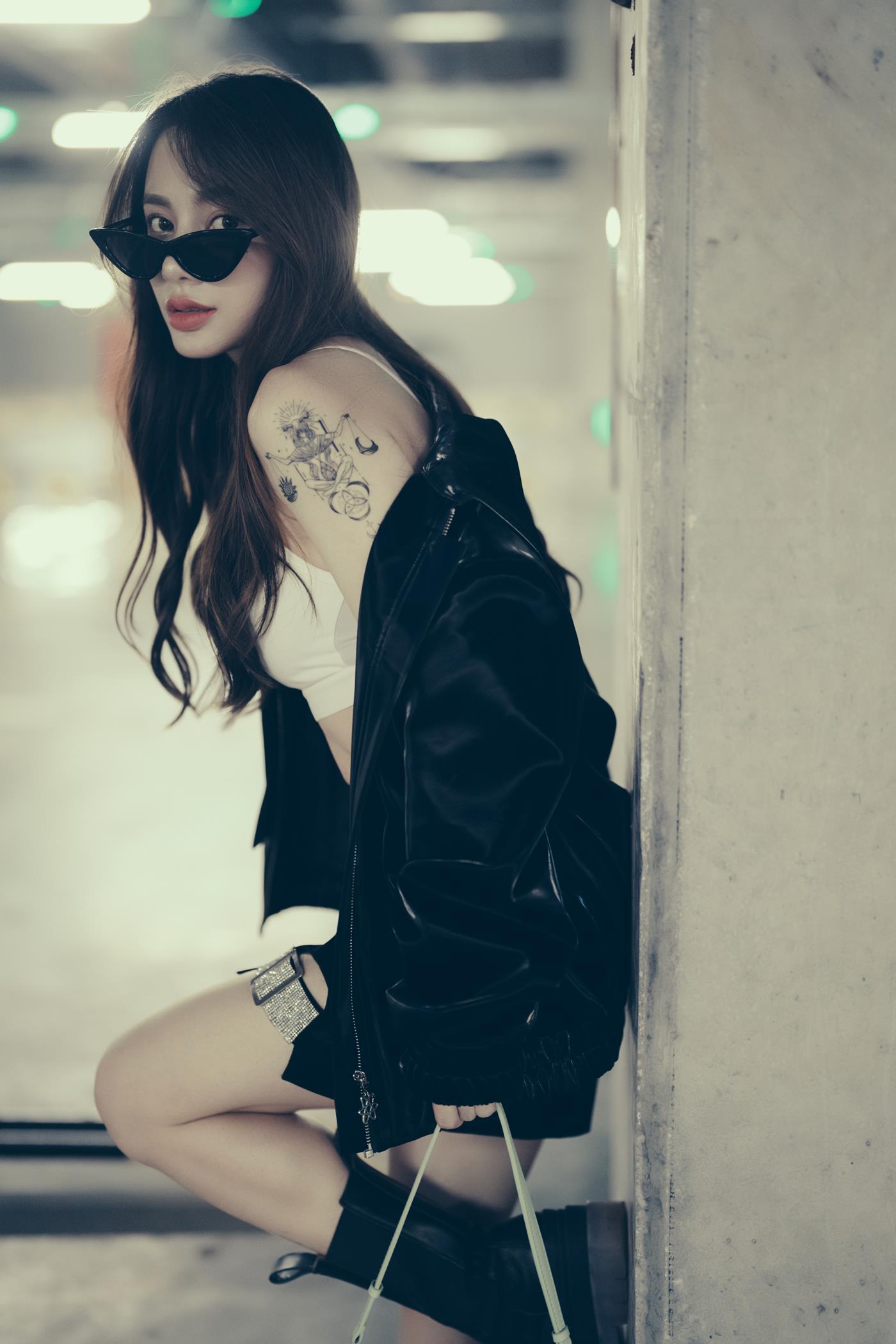 图片[31]-[YITUYU艺图语] 2021.11.13 车停好了吗 姝雯同学 [30P] – 速更版-美库