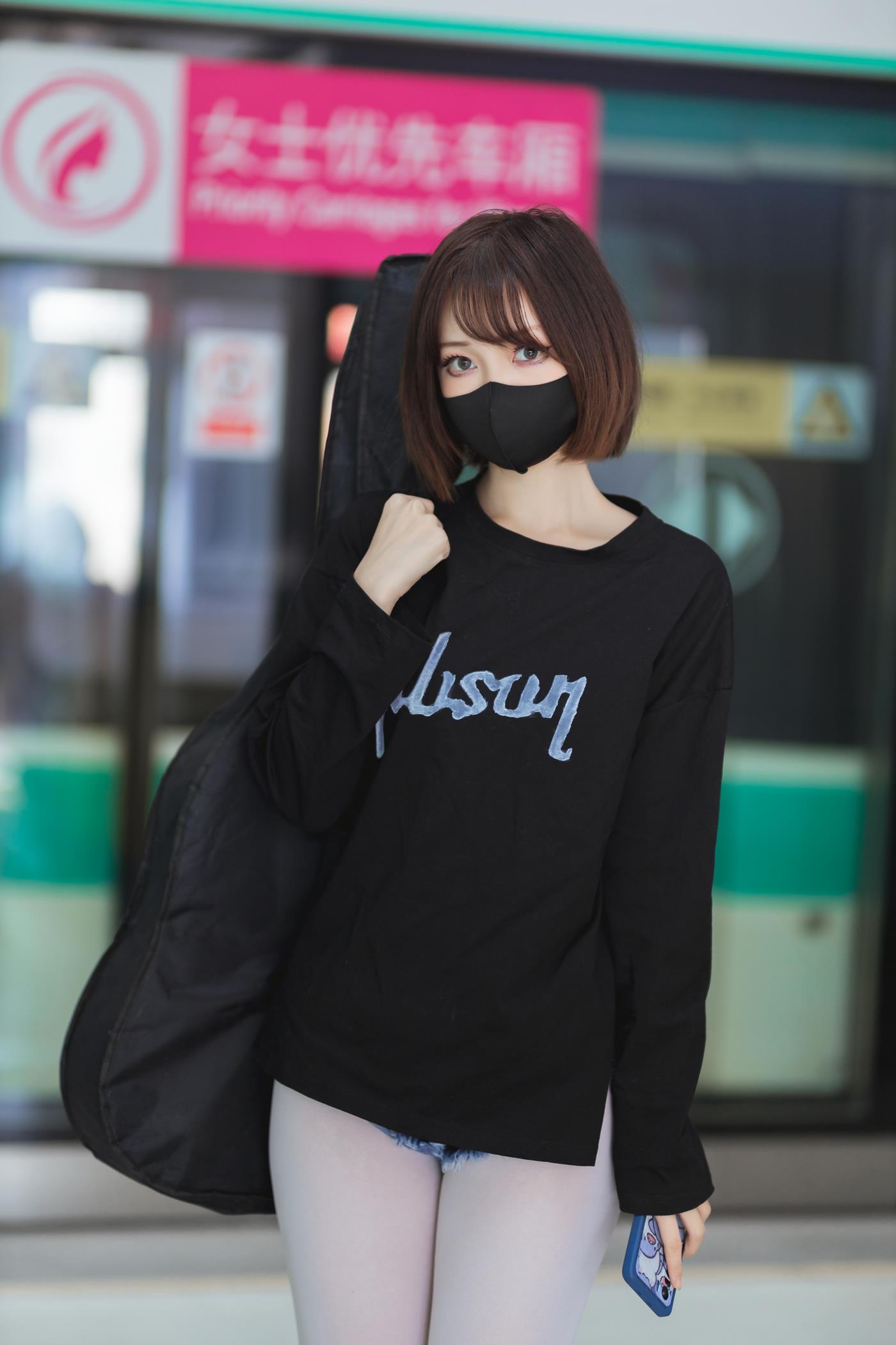 图片[22]-洛桑w伊梓  地铁吉他 [26P] – 速更版-美库