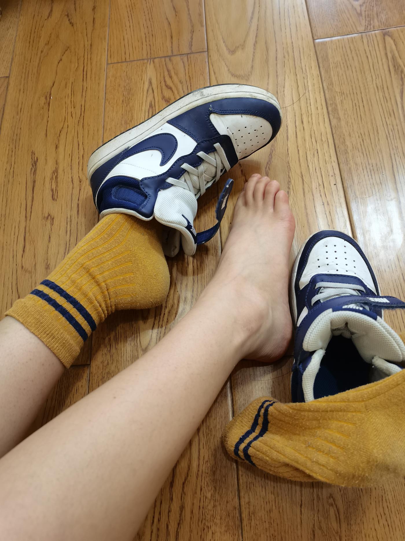 图片[32]-[誉铭传媒]袜足摄影 2022年《7月整合福利》[141P] – 速更版-美库