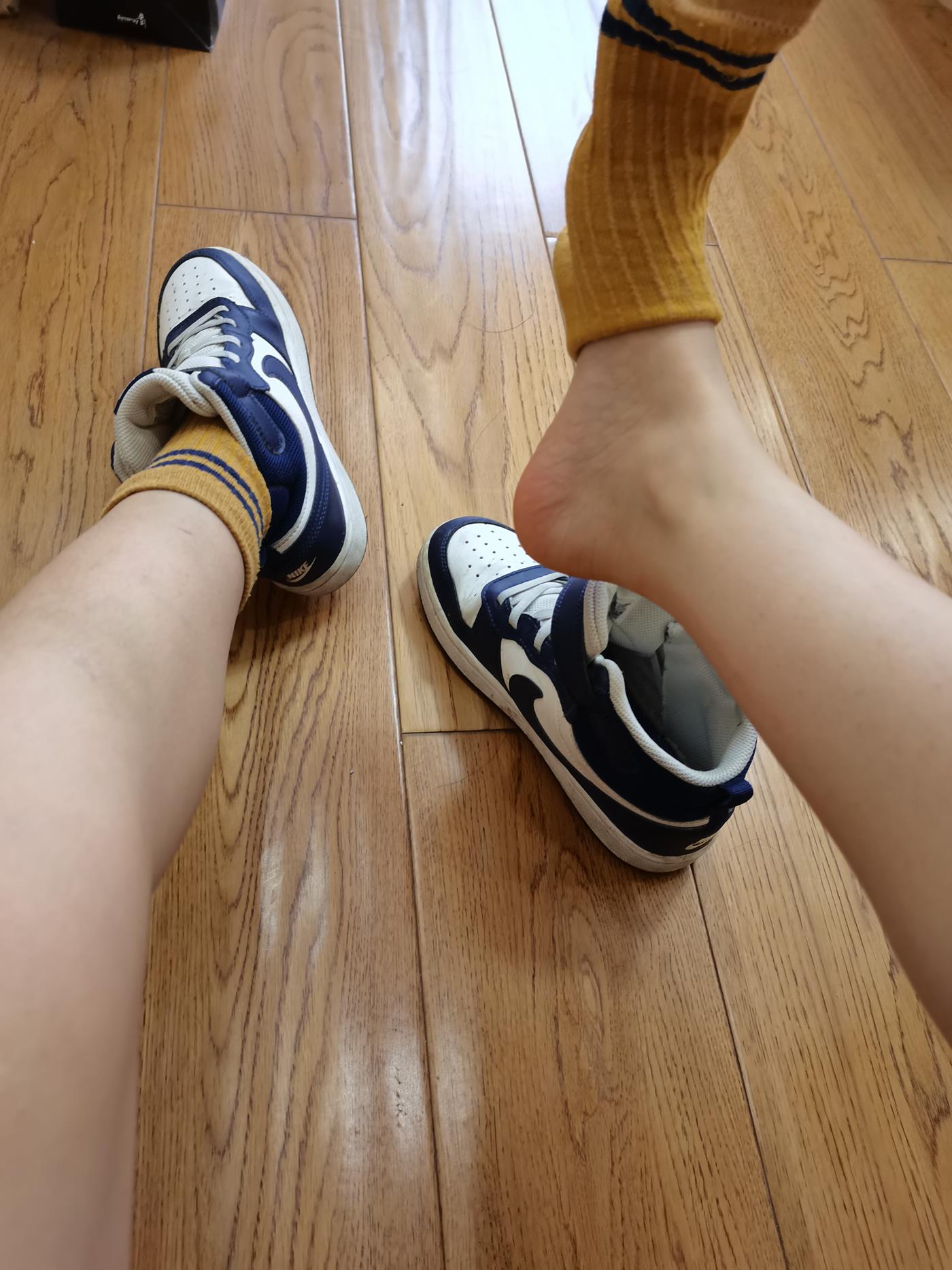 图片[39]-[誉铭传媒]袜足摄影 2022年《7月整合福利》[141P] – 速更版-美库