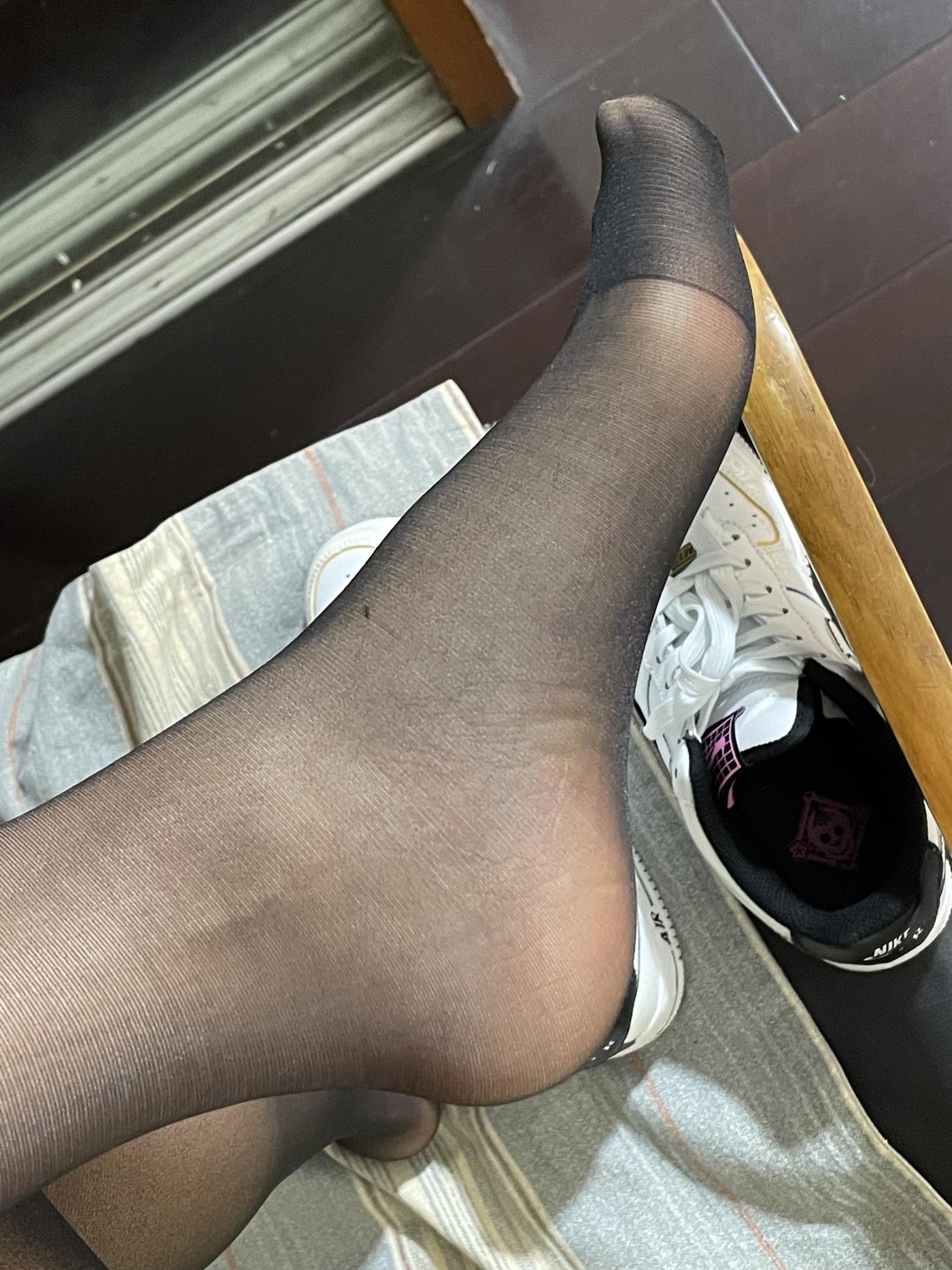 图片[51]-[誉铭传媒]袜足摄影 2022年《7月整合福利》[141P] – 速更版-美库