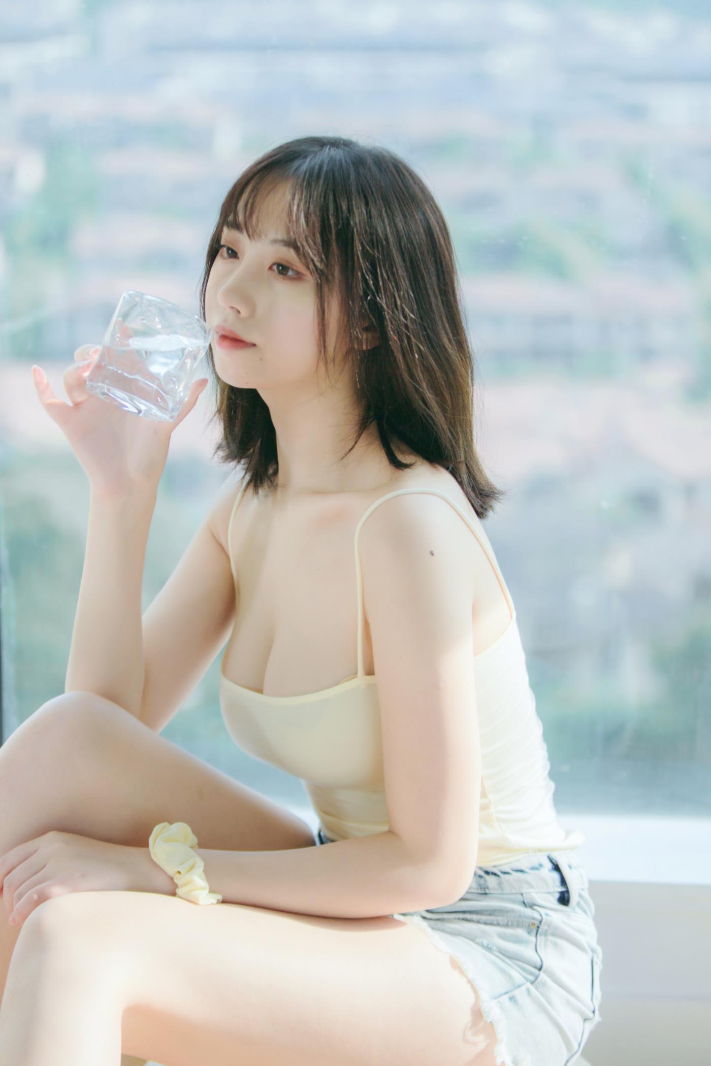 图片[16]-次元少女念雪ww  夏日柠檬 [32P] – 速更版-美库