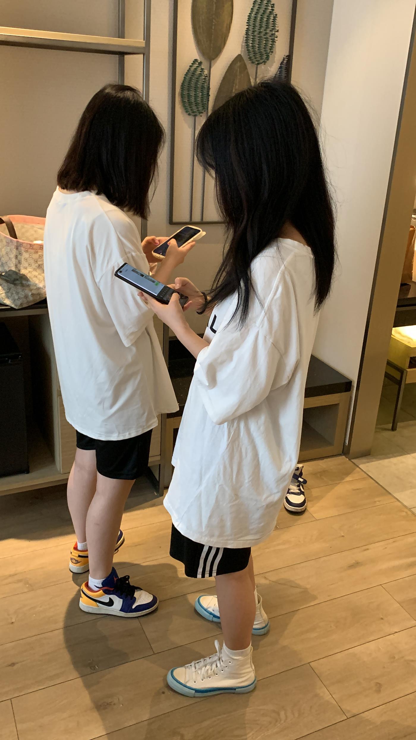 图片[86]-[誉铭传媒]袜足摄影 2022年《7月整合福利》[141P] – 速更版-美库