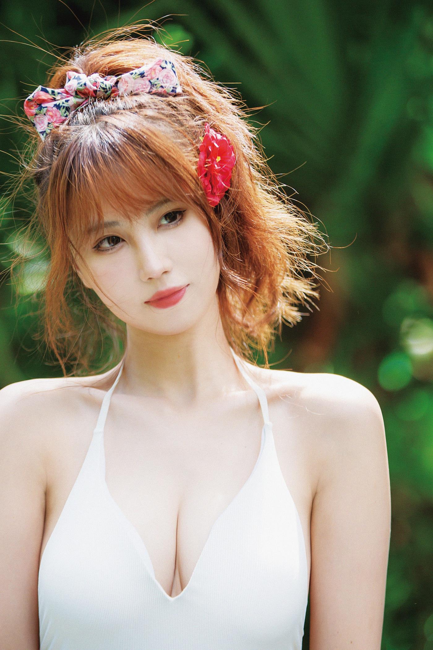 图片[33]-次元少女念雪ww  昭和碎花 [35P] – 速更版-美库