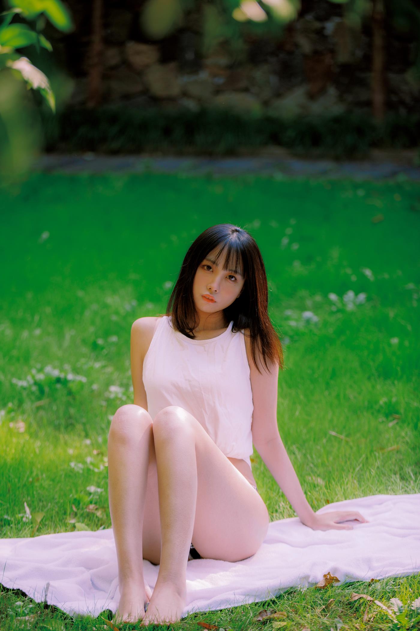 图片[33]-次元少女念雪ww  夏日微风 [50P] – 速更版-美库