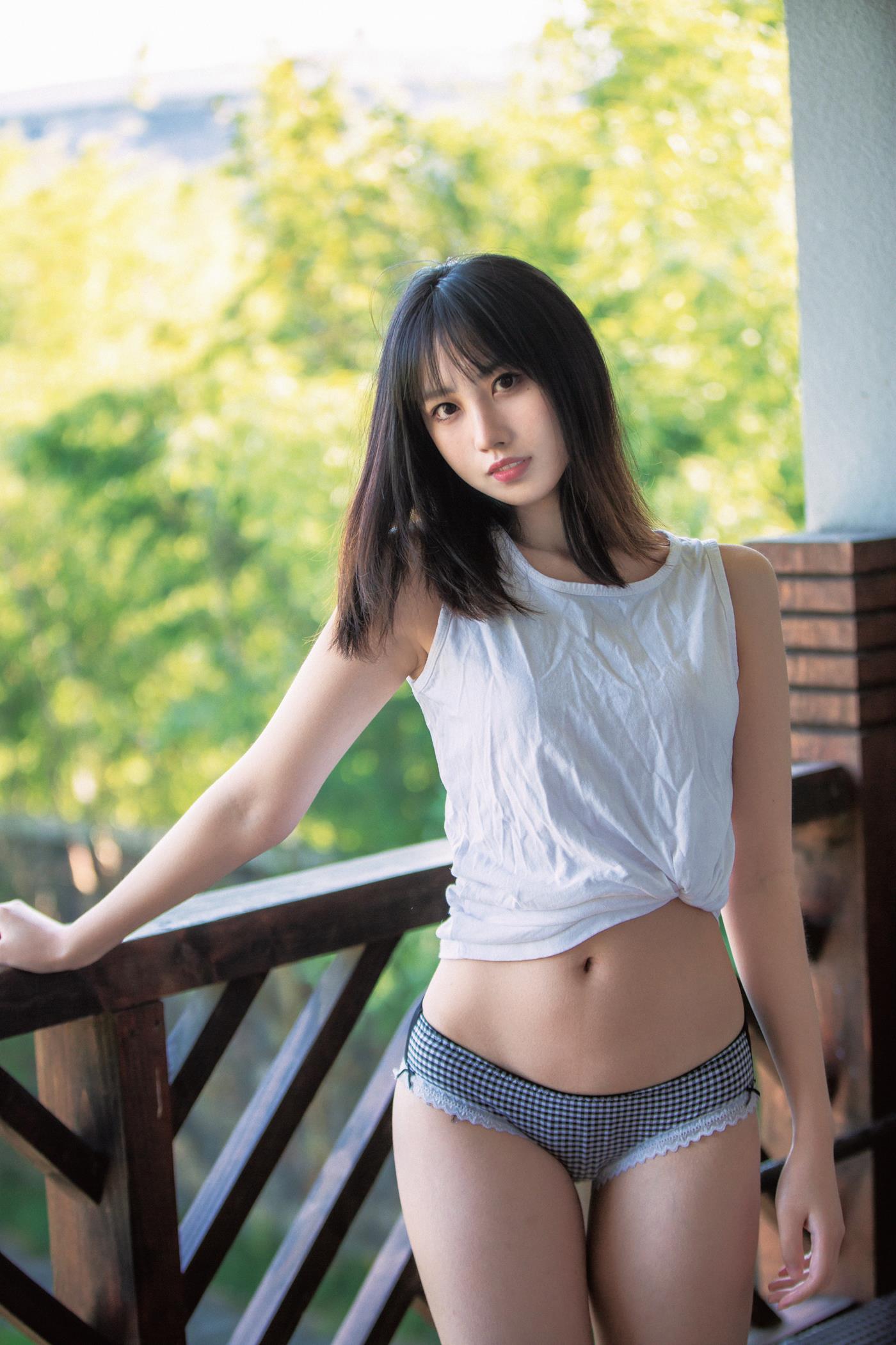 图片[46]-次元少女念雪ww  夏日微风 [50P] – 速更版-美库