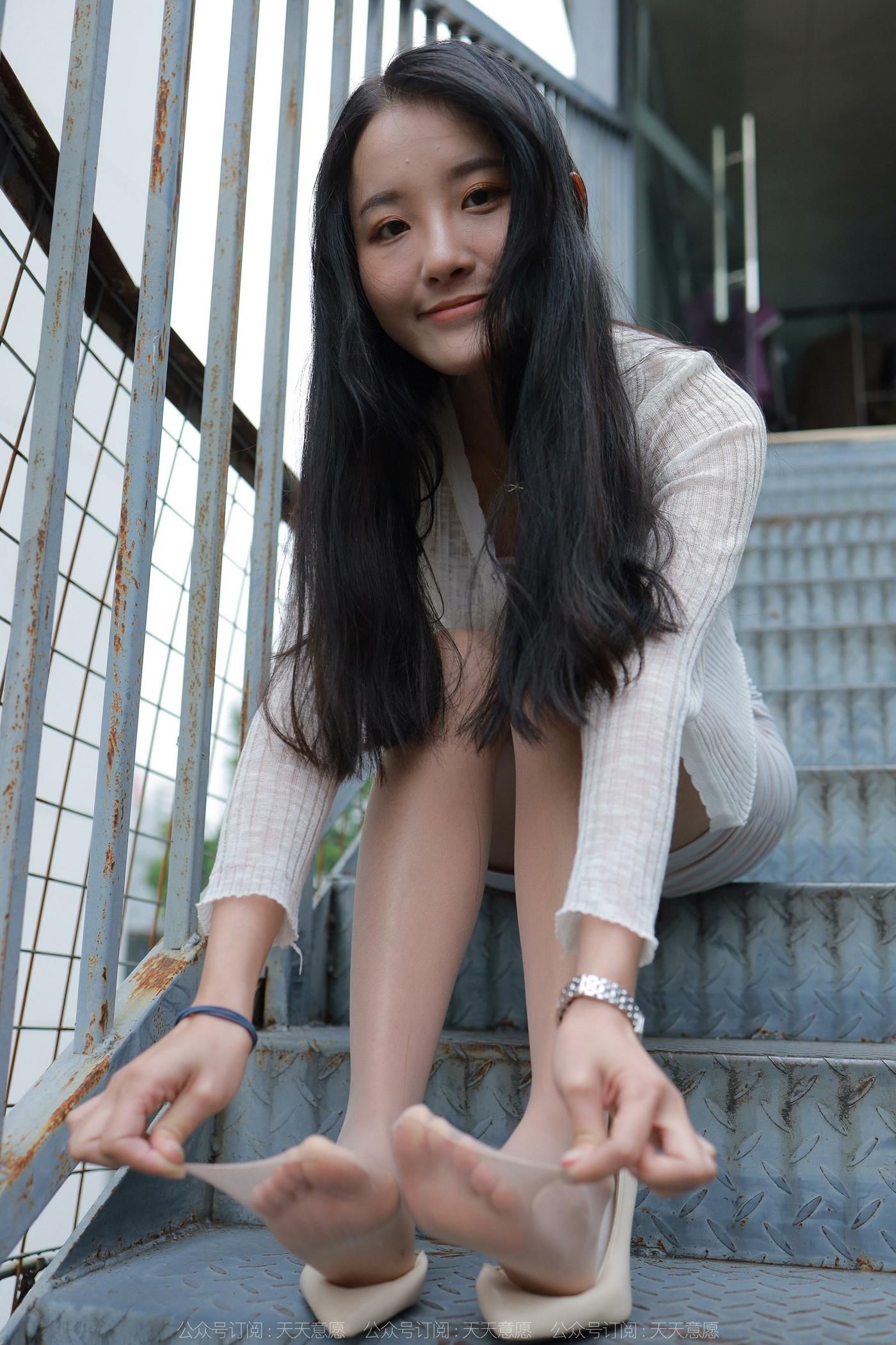 图片[14]-[IESS异思趣向] 2022.06.01 丝享家1104：婉萍《白色恋人》[86P] – 速更版-美库