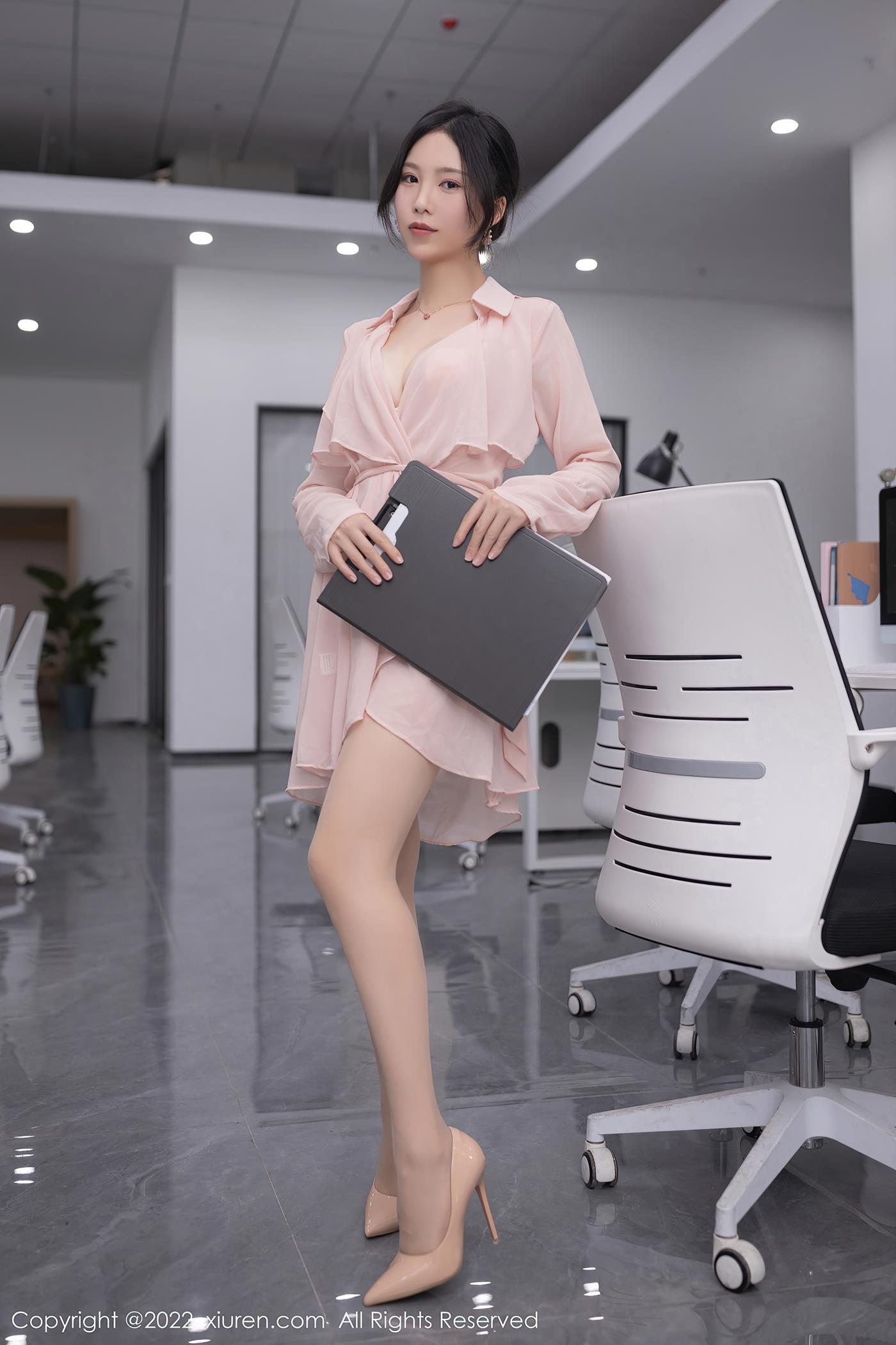 图片[12]-[Xiuren秀人网]2022.09.28 NO.5657 利世[43+1P] – 速更版-美库