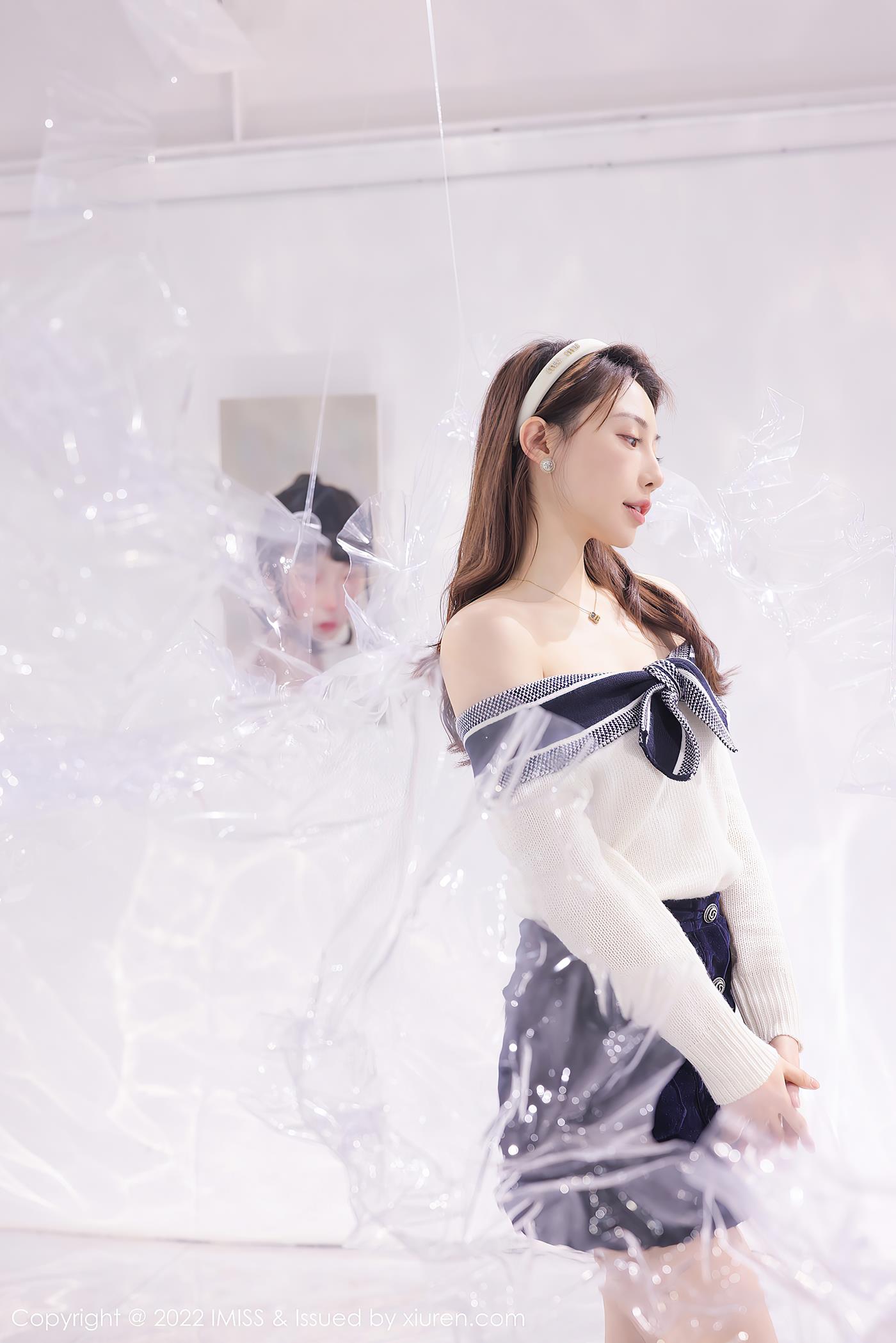 图片[11]-[IMISS爱蜜社] 2022.10.09 VOL.704 Lynn刘奕宁 短裙美腿[23P] – 速更版-美库