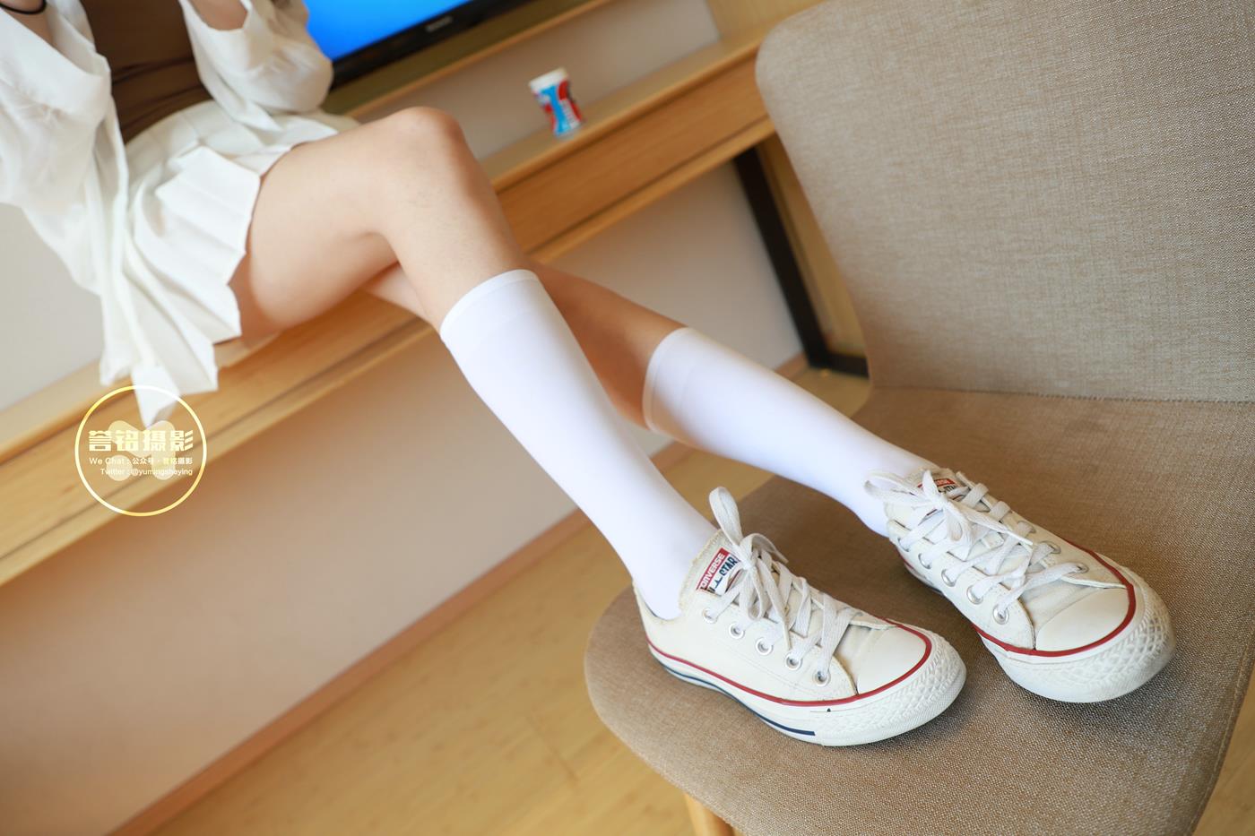 图片[20]-[誉铭传媒]袜足摄影 2022年《2022.01.01元旦作品》[78P] – 速更版-美库