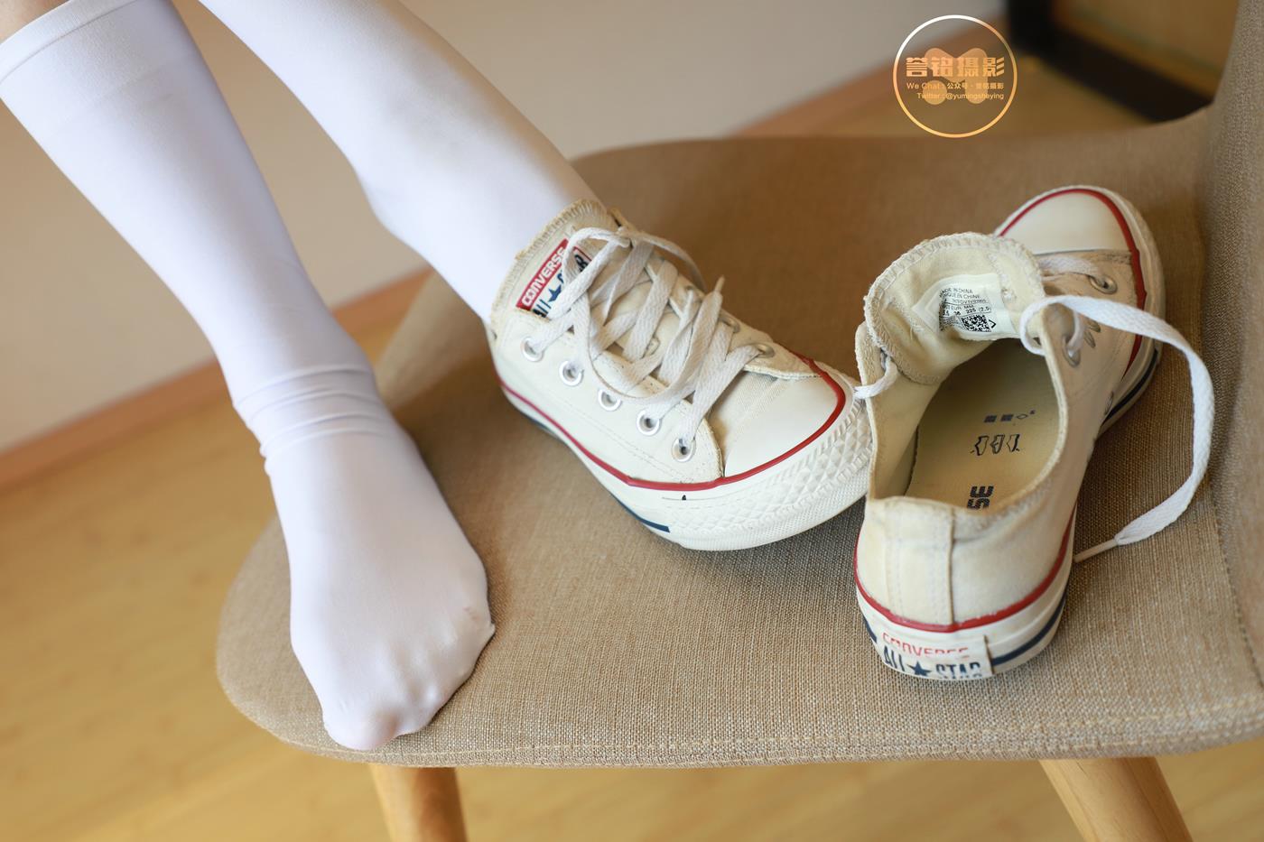 图片[32]-[誉铭传媒]袜足摄影 2022年《2022.01.01元旦作品》[78P] – 速更版-美库
