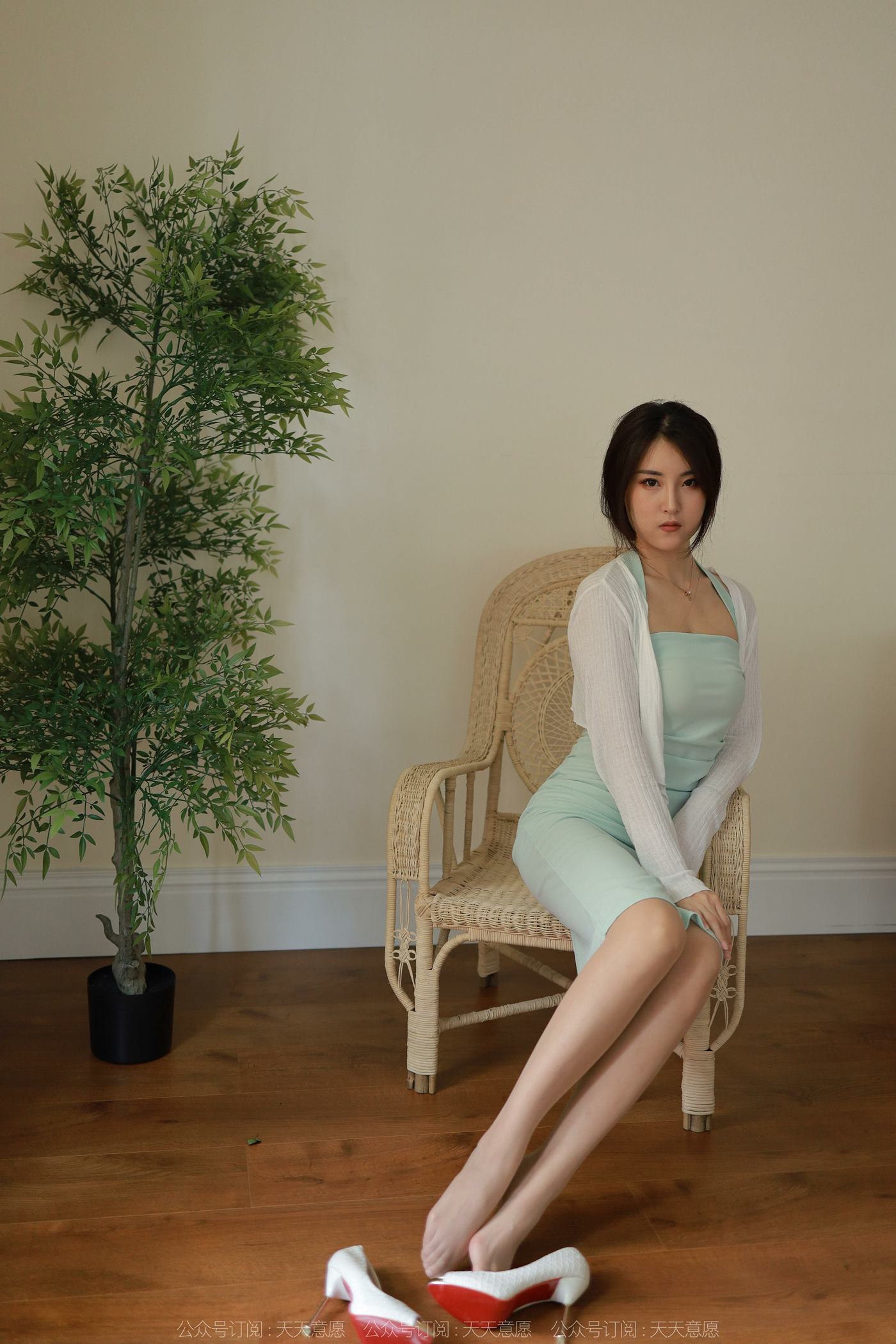 图片[25]-[IESS异思趣向] 耽丝 220706小宝 [81P] – 速更版-美库