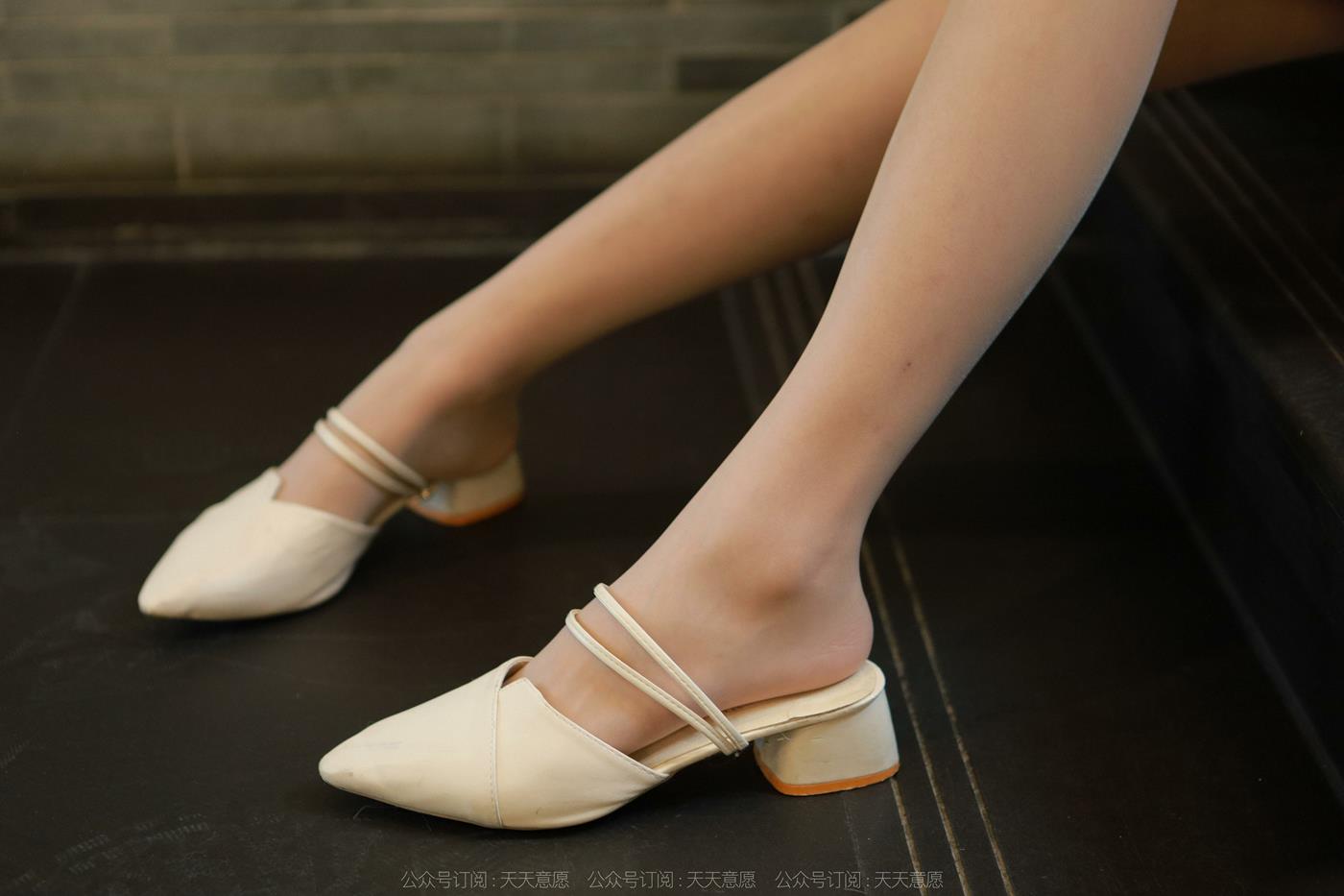 图片[17]-[IESS异思趣向] 2022.06.03 丝享家1106：小宝《长腿连衣裙》[74P] – 速更版-美库