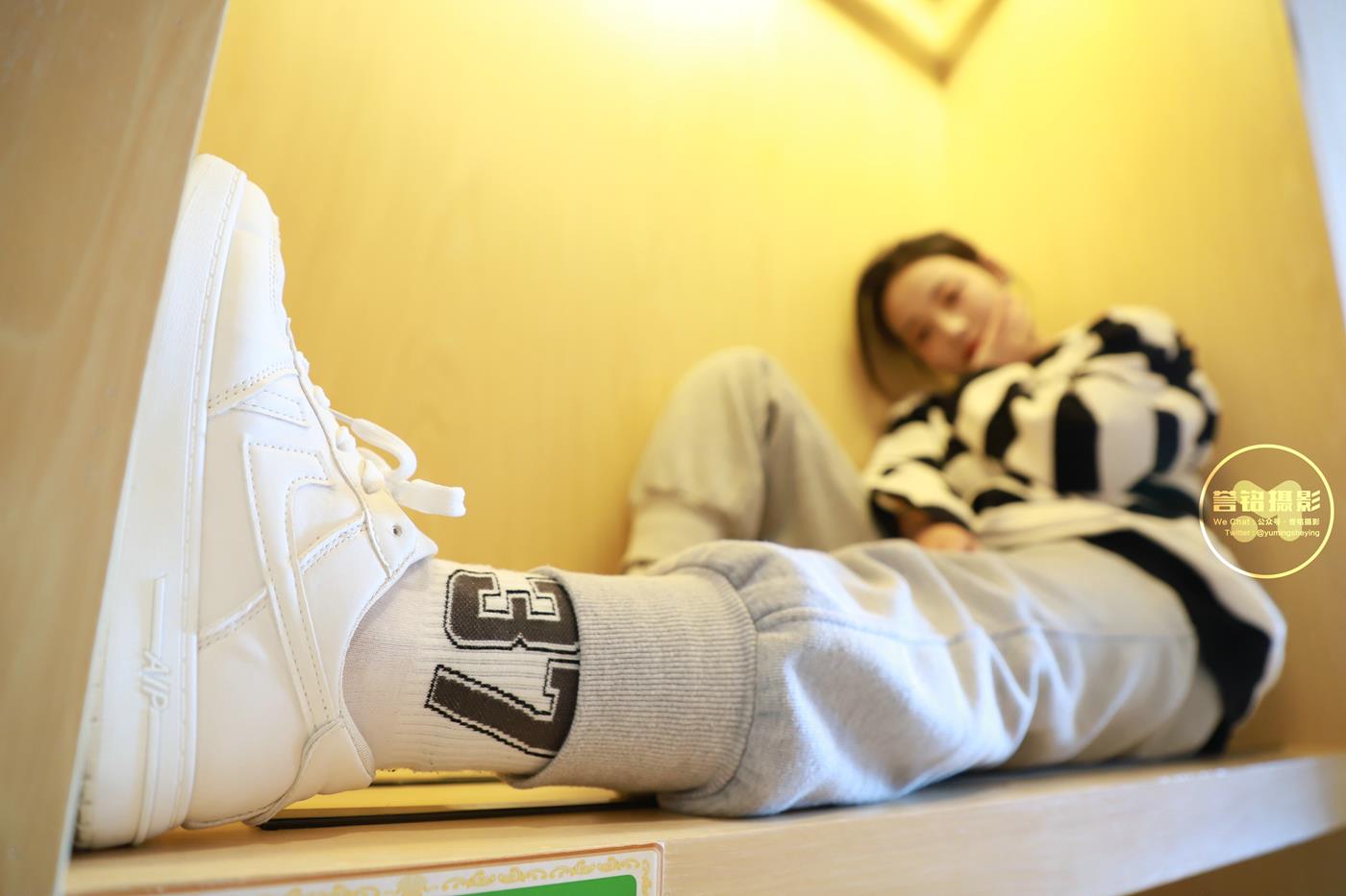 图片[85]-[誉铭传媒]袜足摄影 2022年《2022.01.10特约作品》[85P] – 速更版-美库