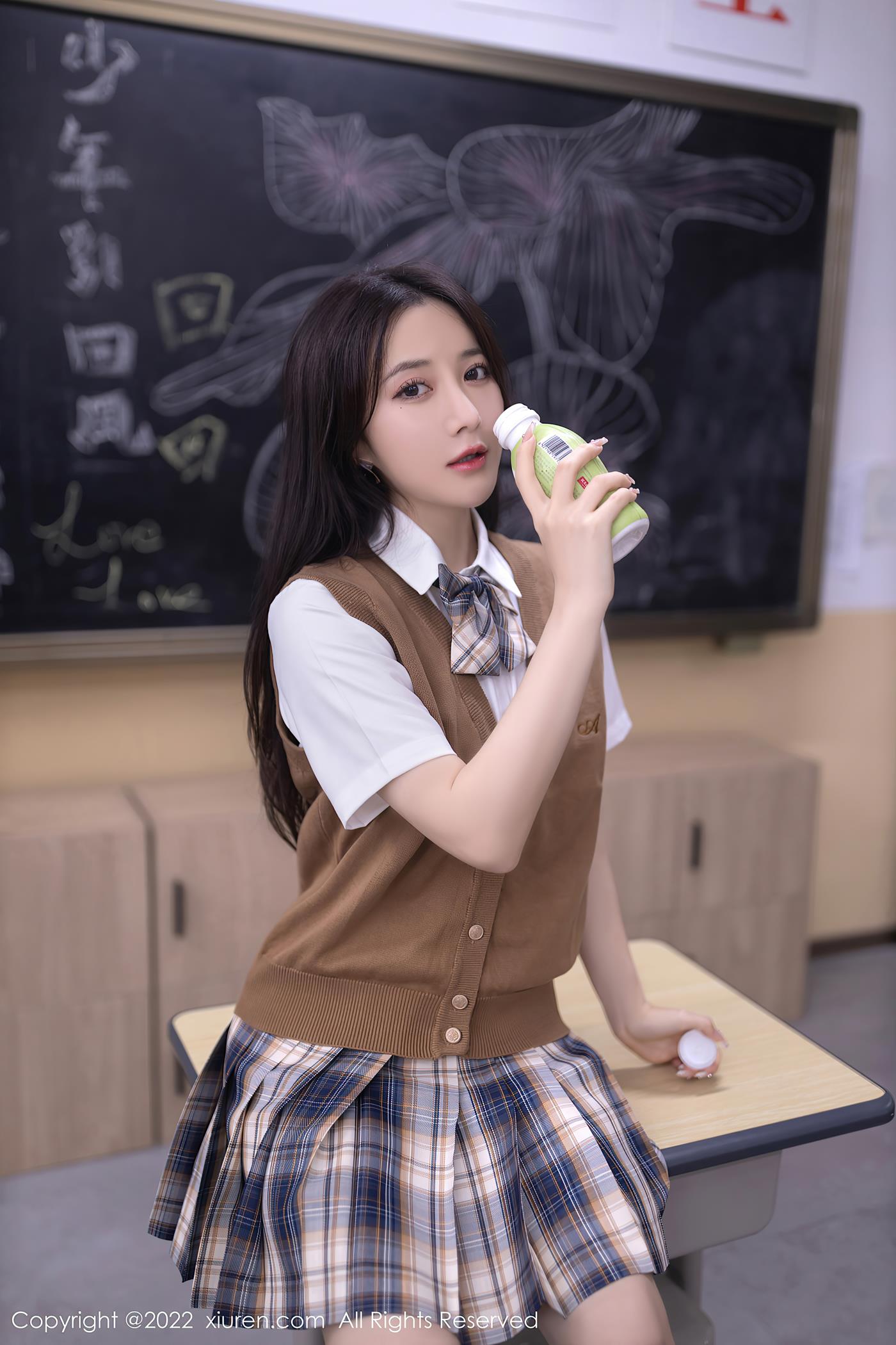 图片[24]-[Xiuren秀人网]2022.09.30 NO.5673 鱼子酱Fish[33+1P] – 速更版-美库