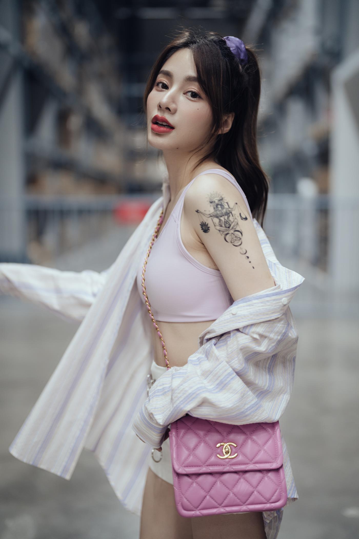 图片[13]-[YITUYU艺图语] 2021.11.18 开心购物 姝雯同学 [36P] – 速更版-美库