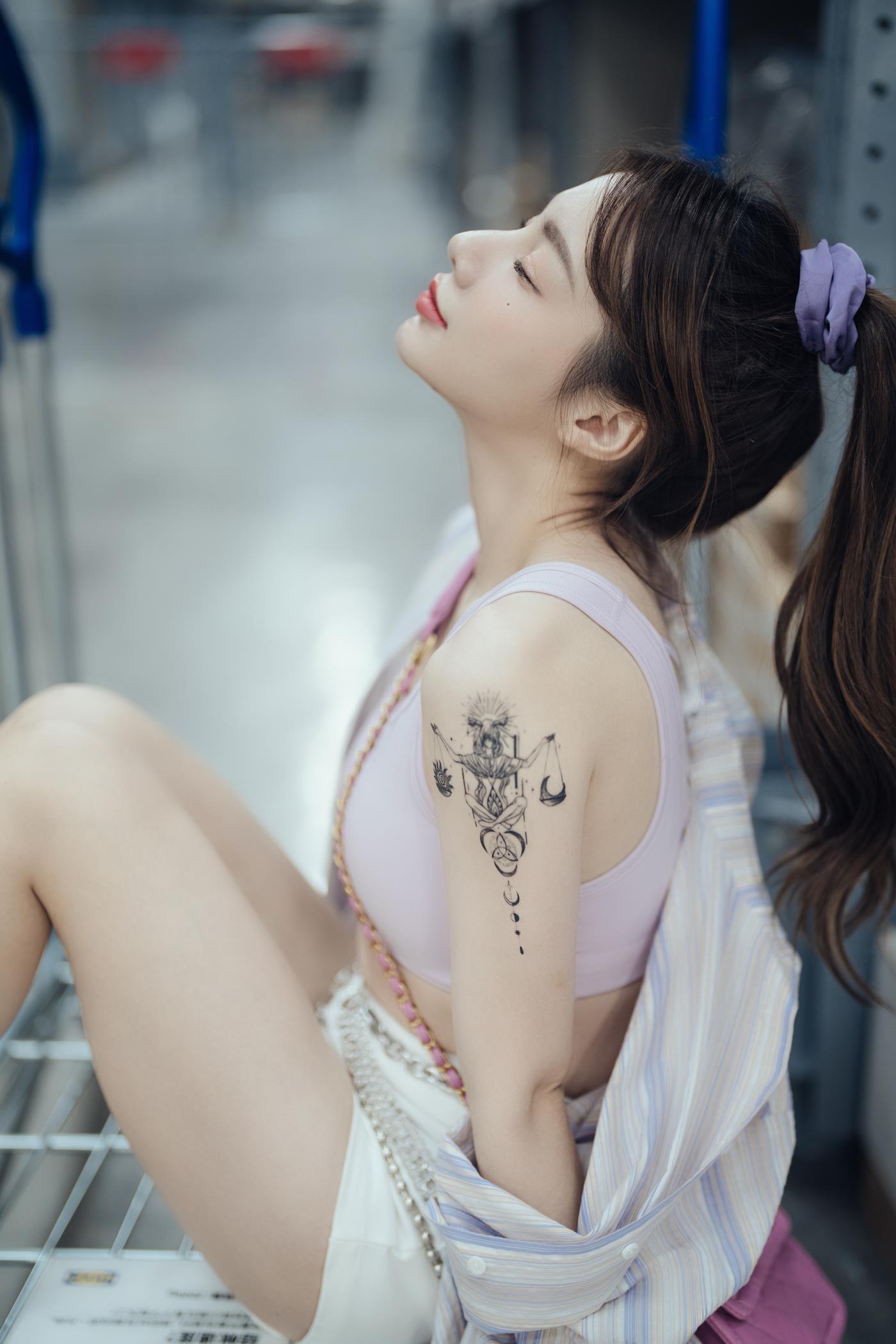 图片[21]-[YITUYU艺图语] 2021.11.18 开心购物 姝雯同学 [36P] – 速更版-美库