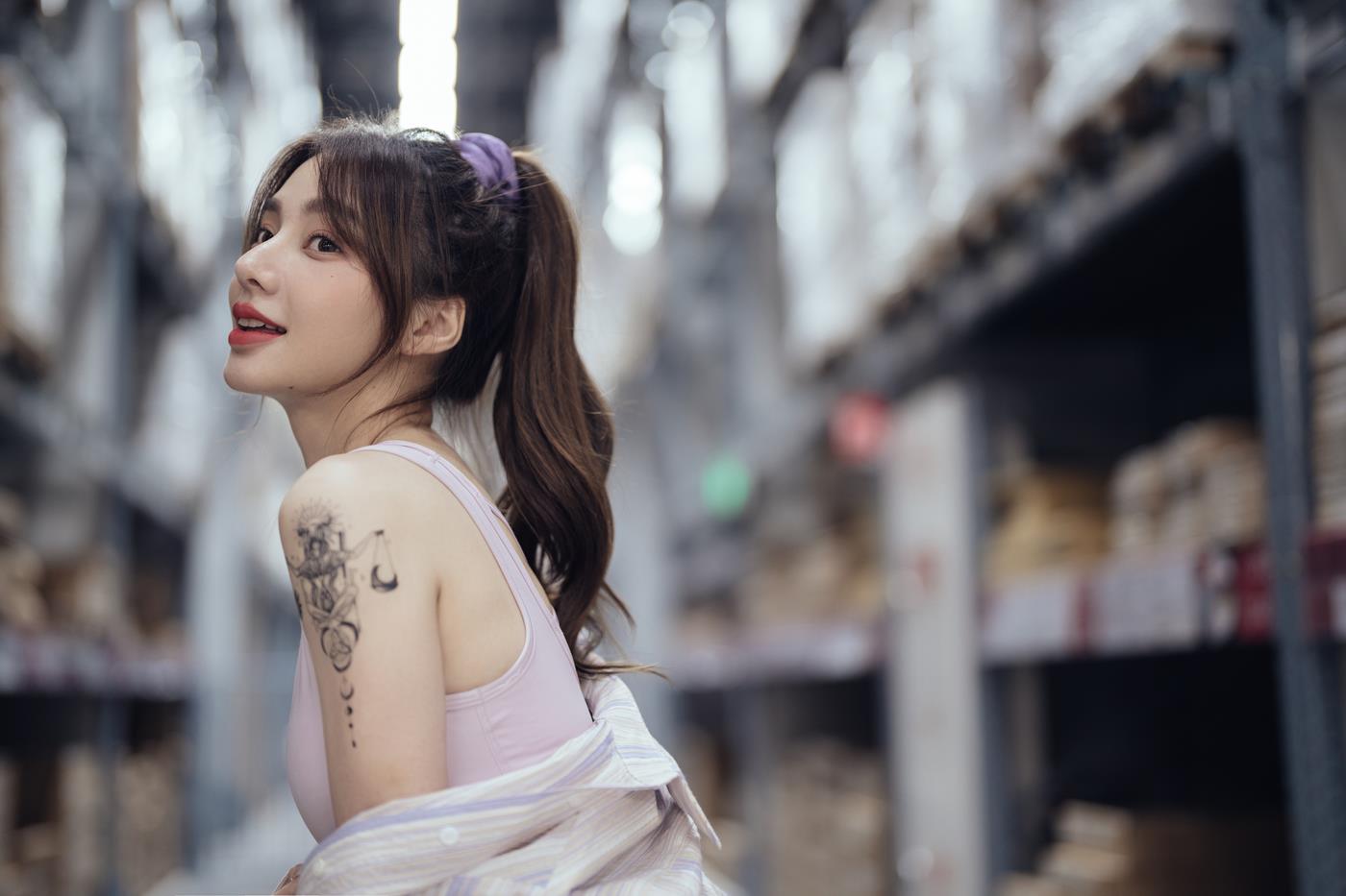 图片[24]-[YITUYU艺图语] 2021.11.18 开心购物 姝雯同学 [36P] – 速更版-美库