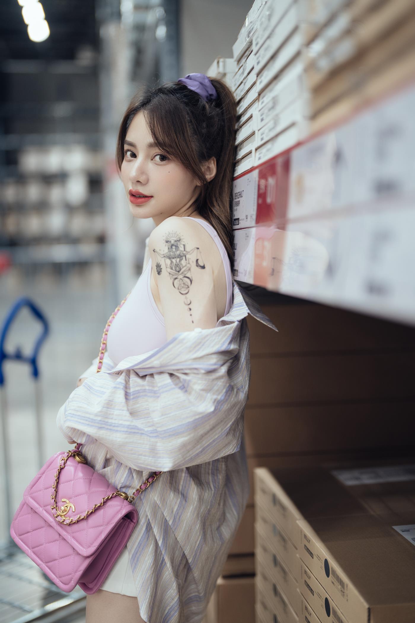 图片[35]-[YITUYU艺图语] 2021.11.18 开心购物 姝雯同学 [36P] – 速更版-美库