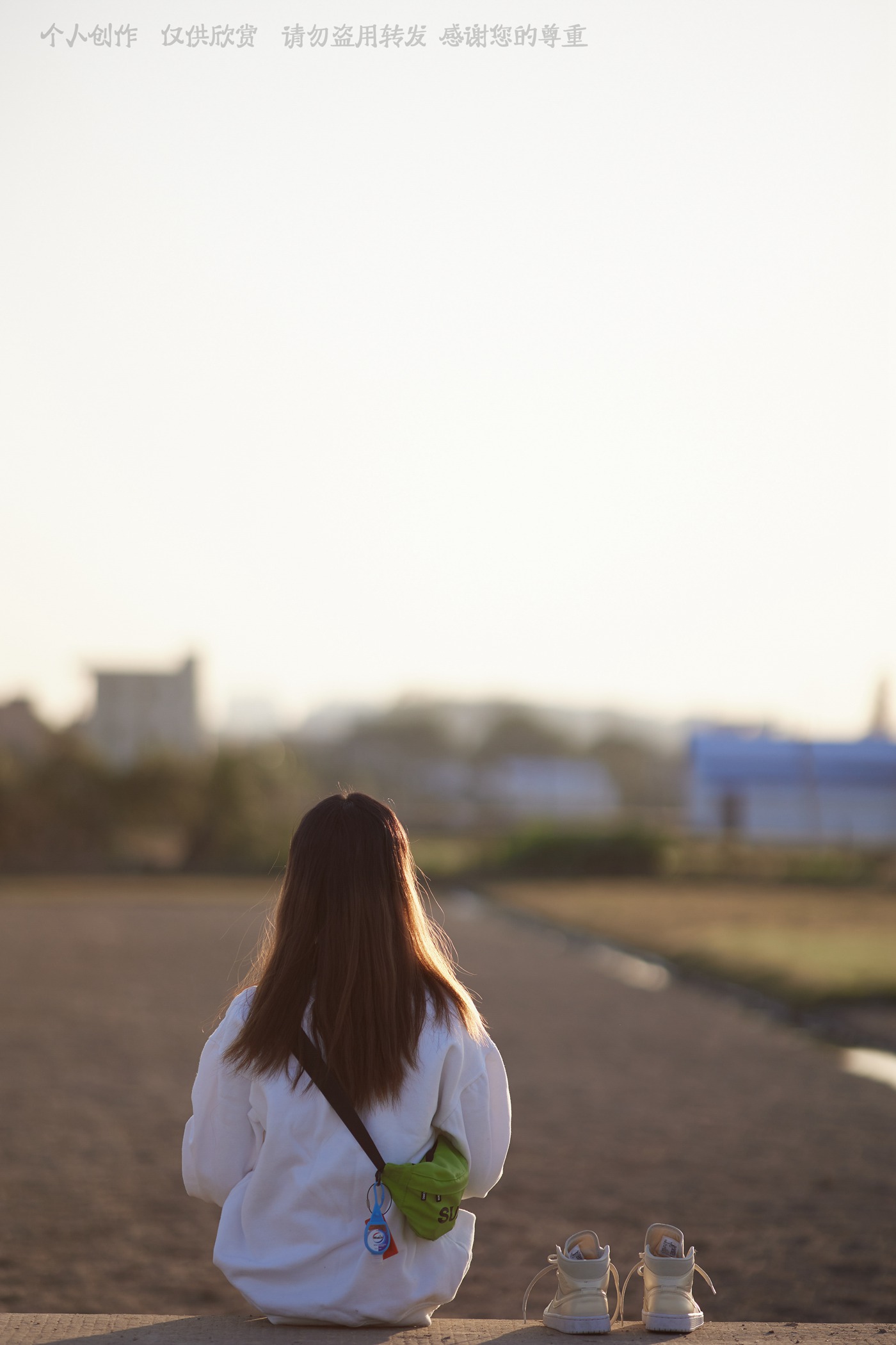 图片[14]-[见新摄影]NO.027 追赶落日余晖的逆光少女[133P] – 速更版-美库