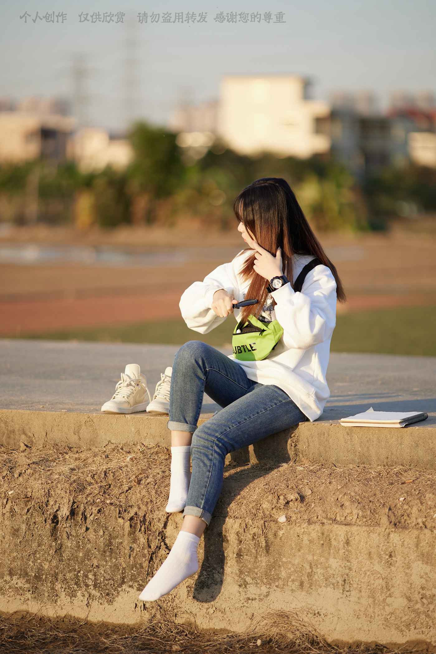 图片[24]-[见新摄影]NO.027 追赶落日余晖的逆光少女[133P] – 速更版-美库