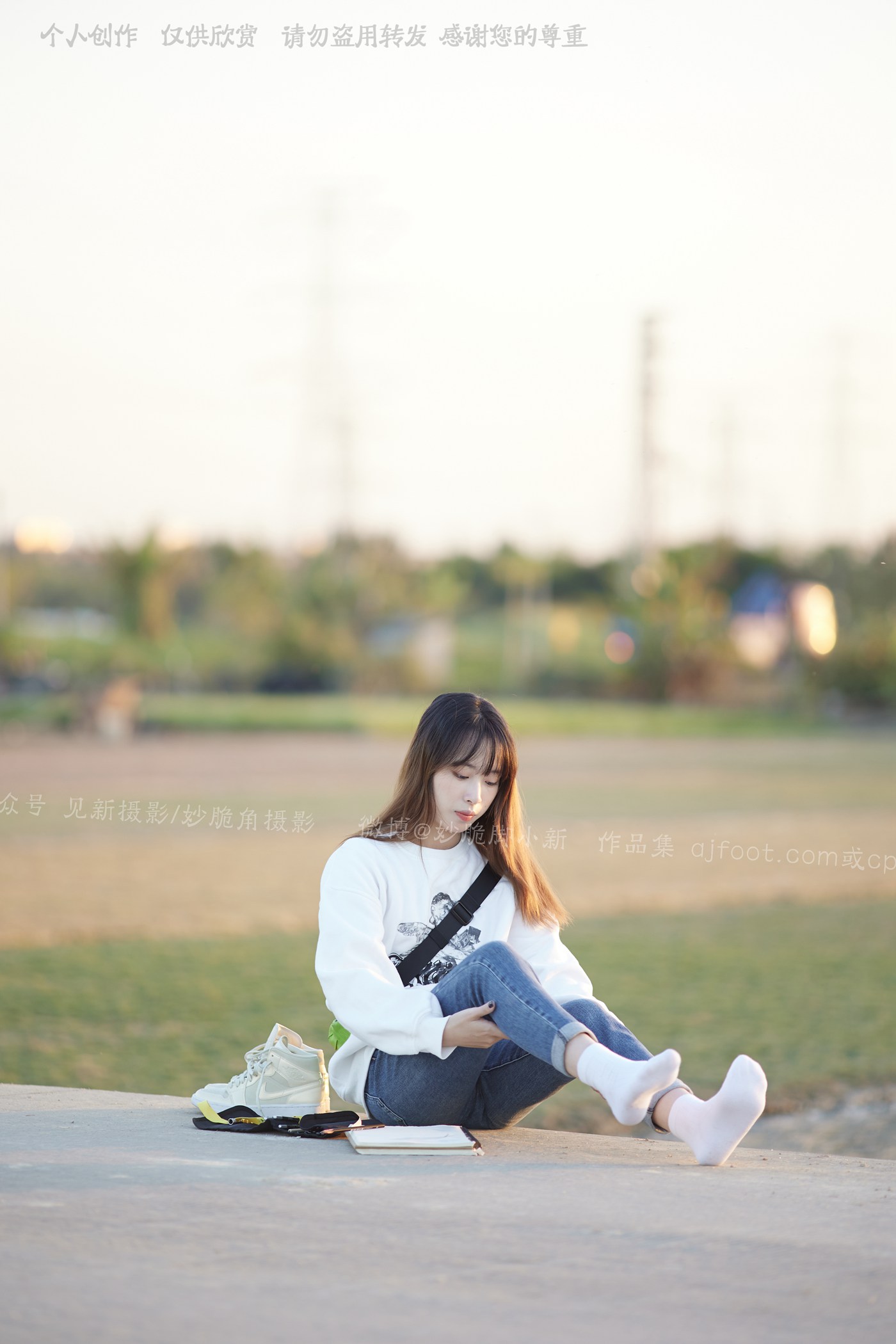 图片[34]-[见新摄影]NO.027 追赶落日余晖的逆光少女[133P] – 速更版-美库