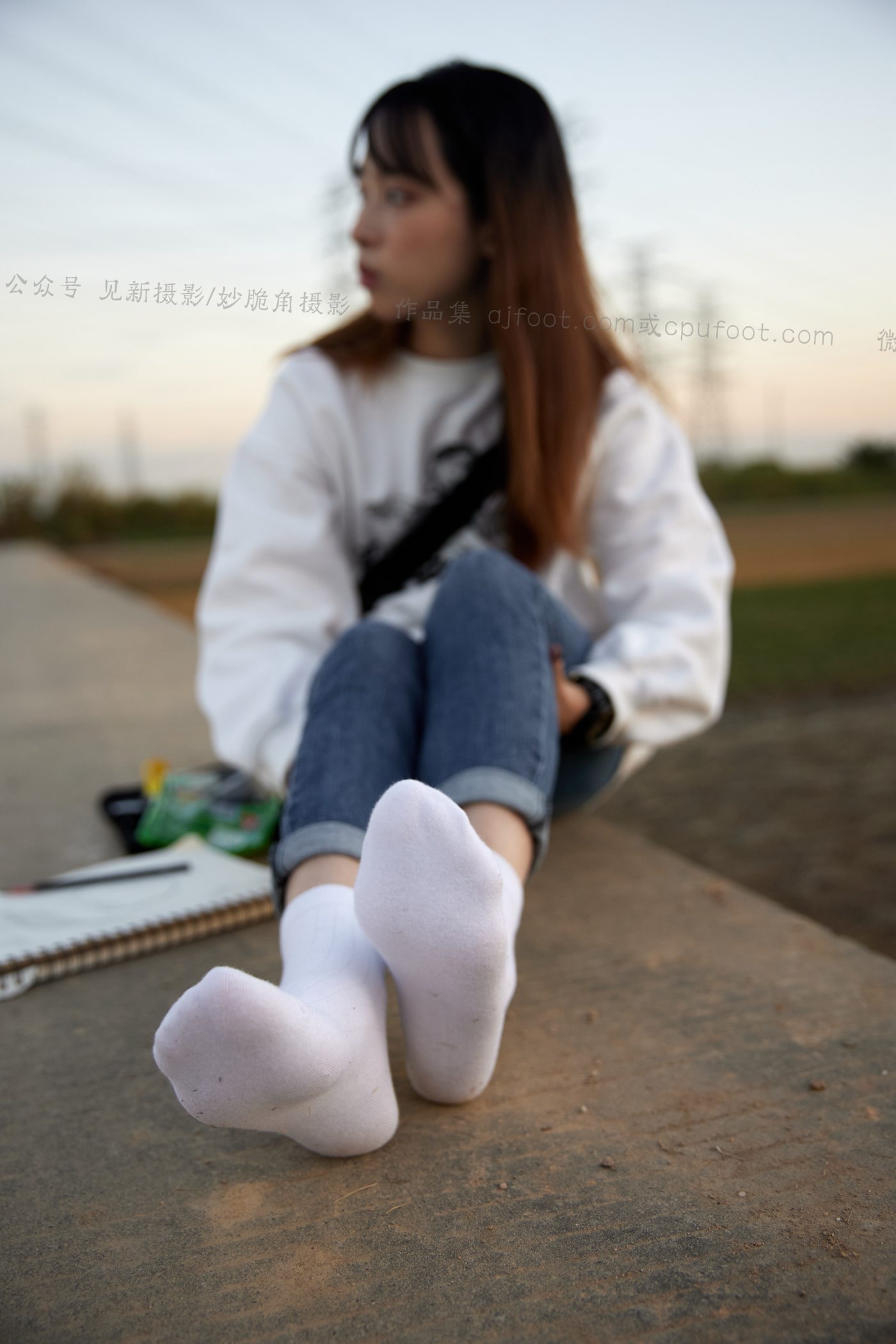 图片[58]-[见新摄影]NO.027 追赶落日余晖的逆光少女[133P] – 速更版-美库