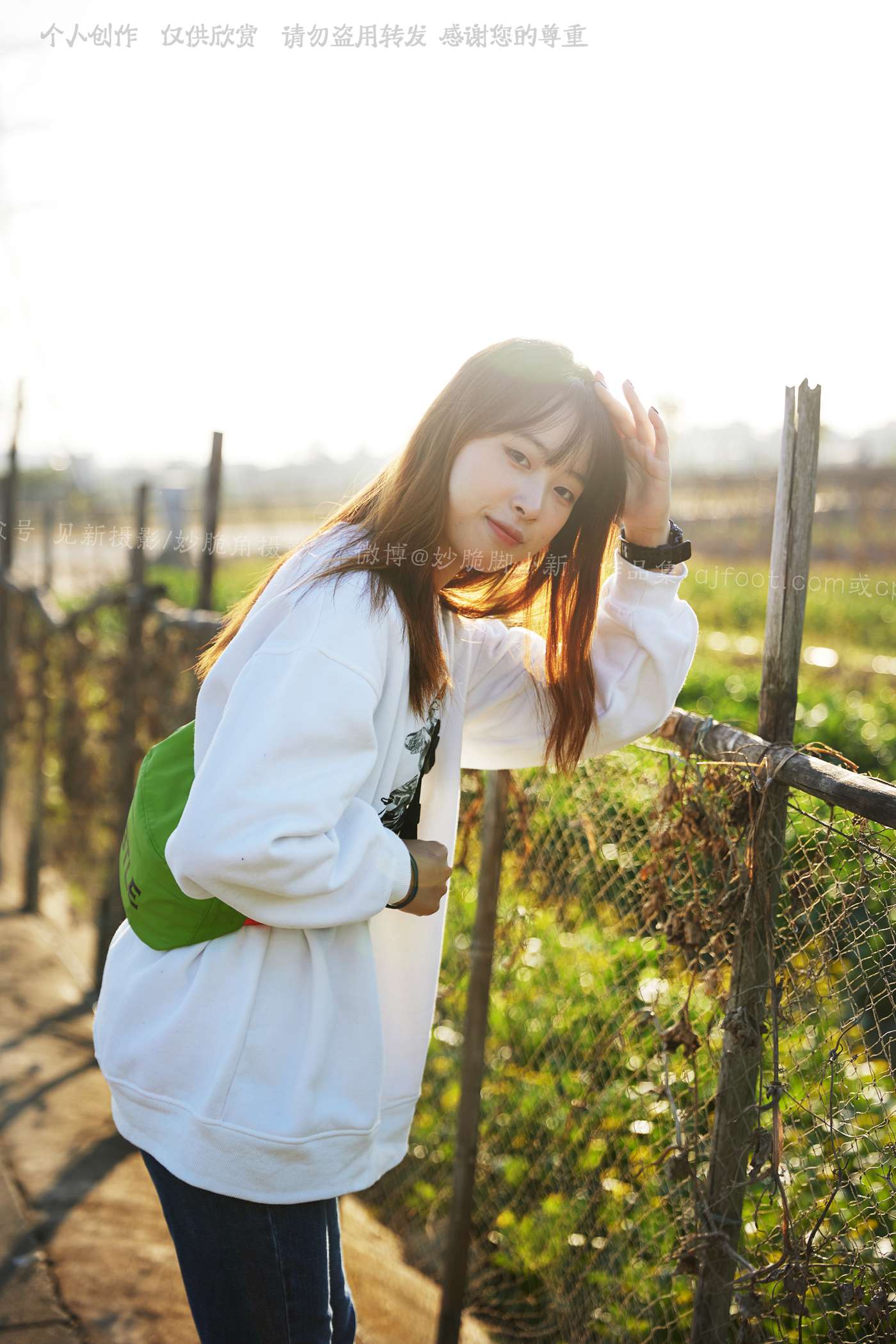 图片[126]-[见新摄影]NO.027 追赶落日余晖的逆光少女[133P] – 速更版-美库