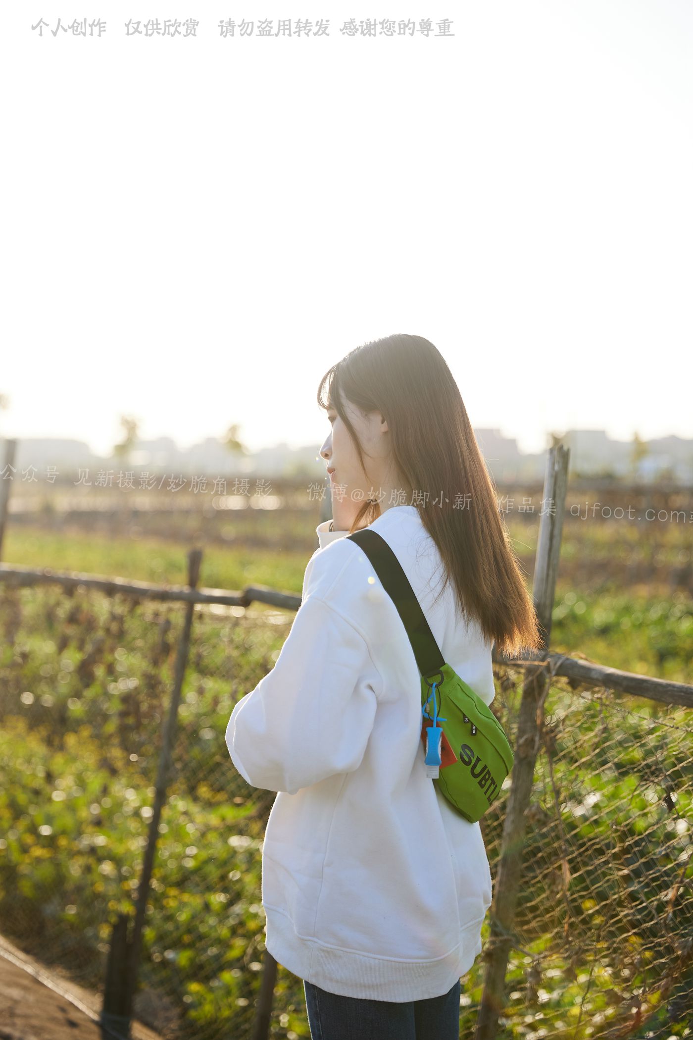 图片[128]-[见新摄影]NO.027 追赶落日余晖的逆光少女[133P] – 速更版-美库