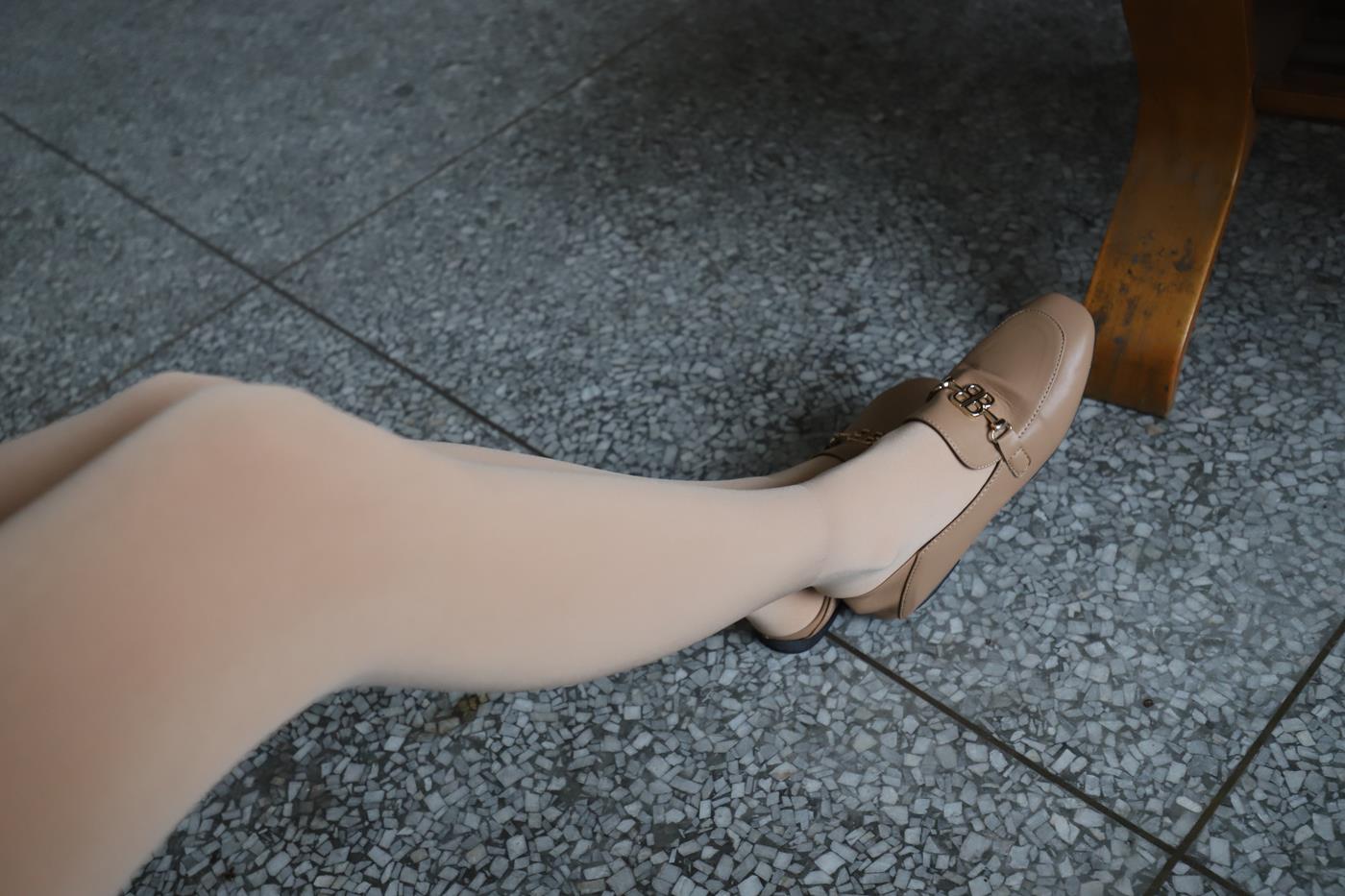 图片[19]-大西瓜爱牙膏-2019 10月活动 模特1（一） 碎花裙肉丝 [51P] – 速更版-美库