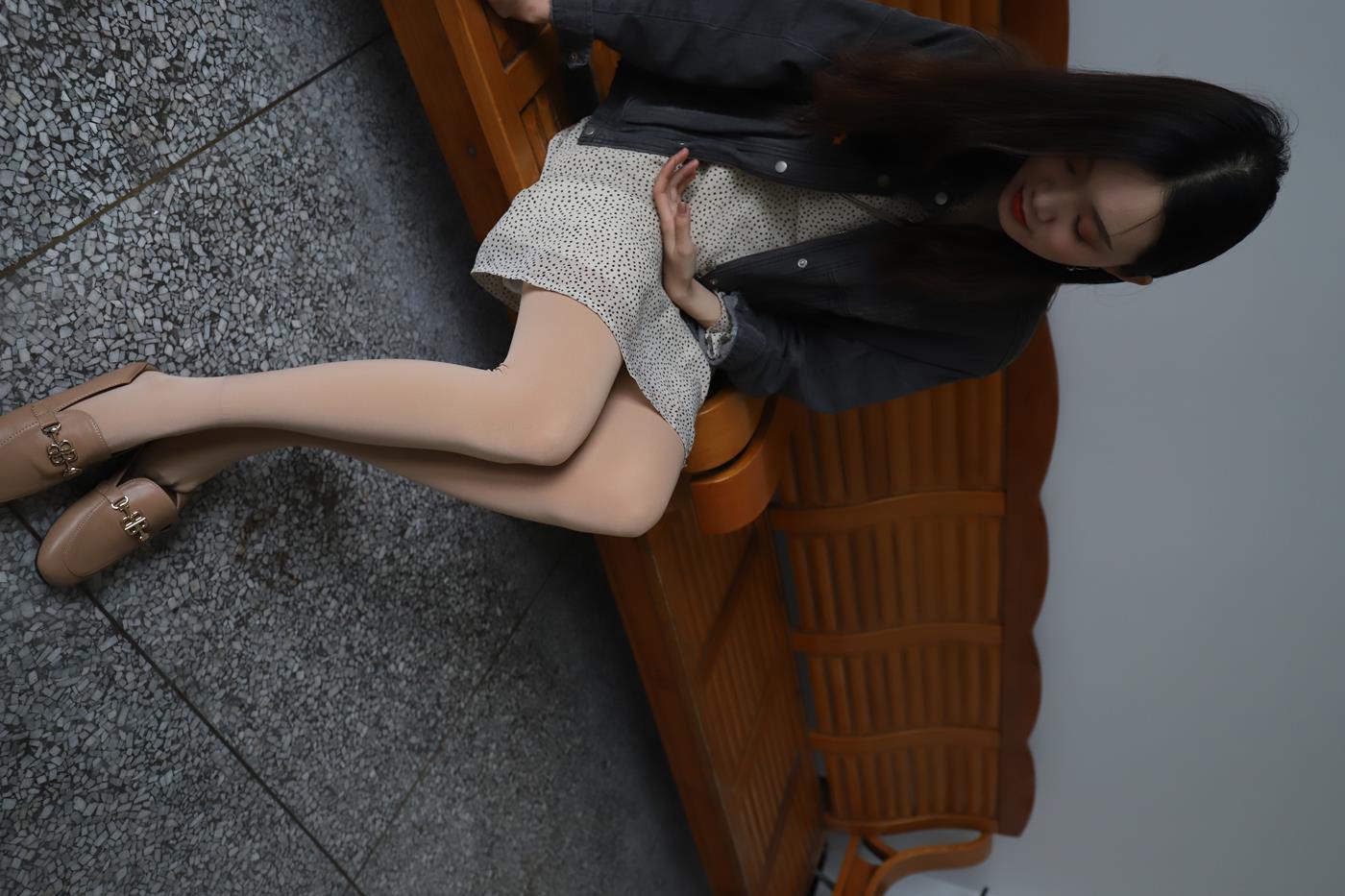 图片[35]-大西瓜爱牙膏-2019 10月活动 模特1（一） 碎花裙肉丝 [51P] – 速更版-美库