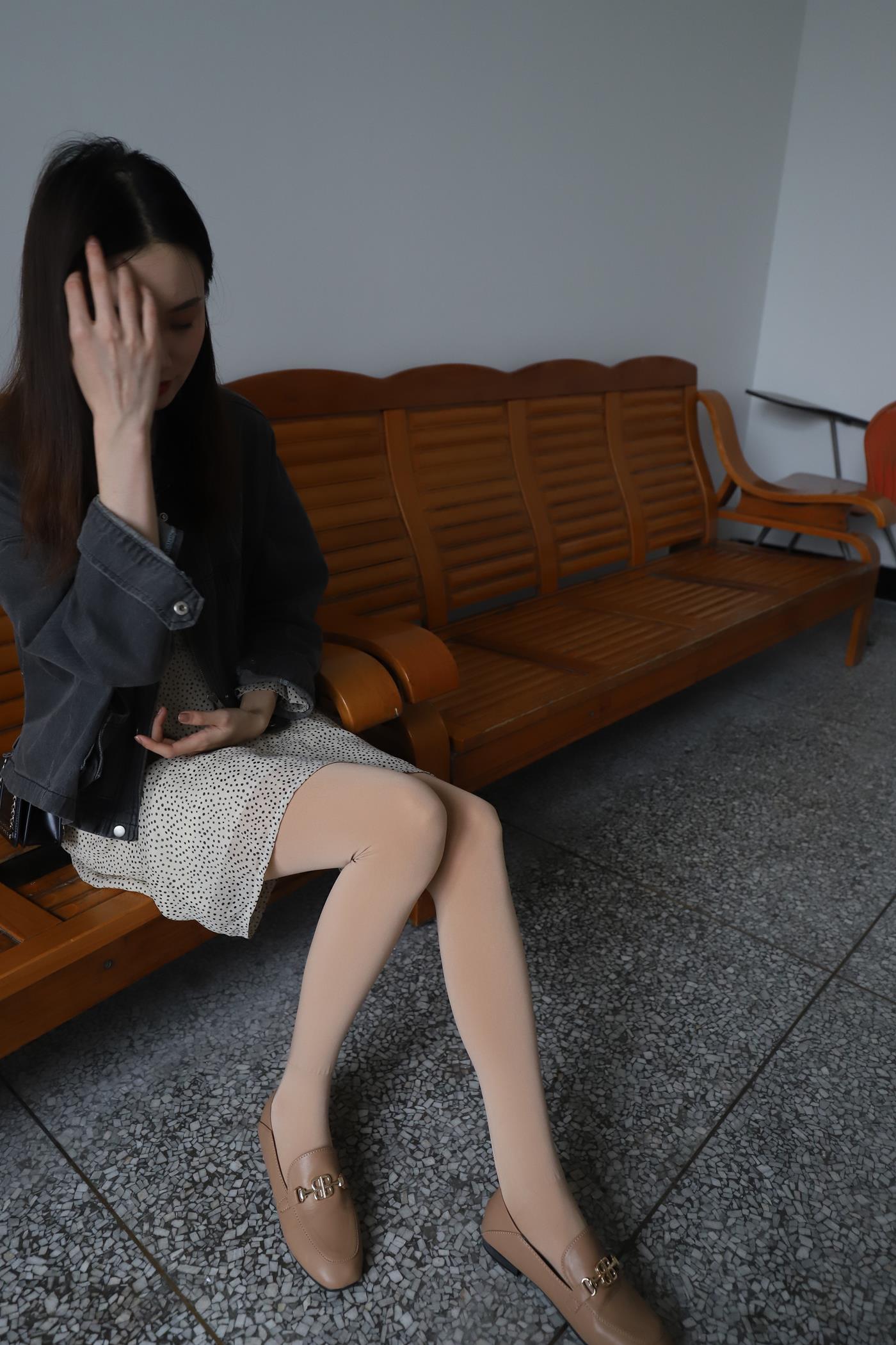 图片[44]-大西瓜爱牙膏-2019 10月活动 模特1（一） 碎花裙肉丝 [51P] – 速更版-美库