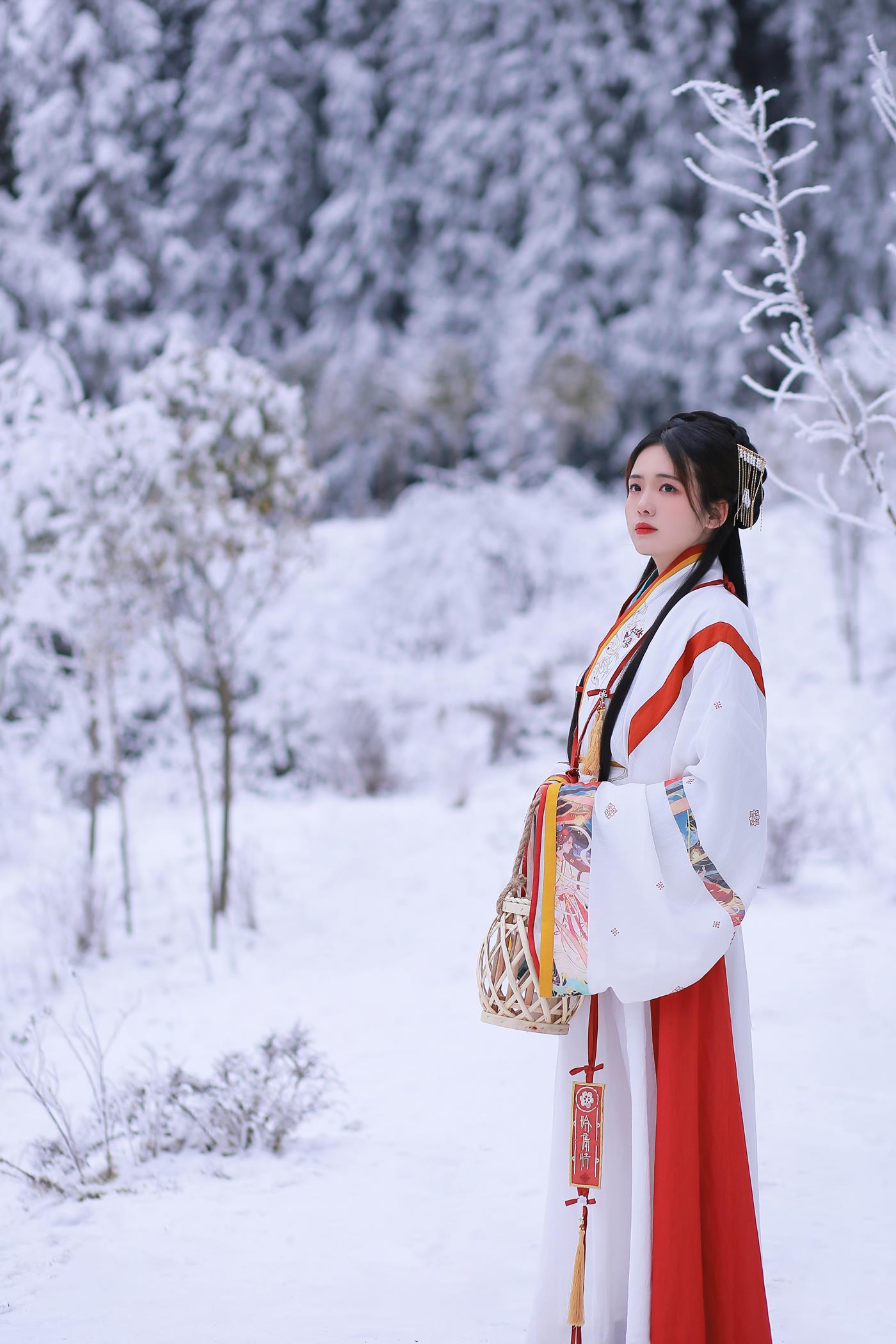 图片[16]-[YITUYU艺图语] 2021.11.20 青松 沂越 [24P] – 速更版-美库