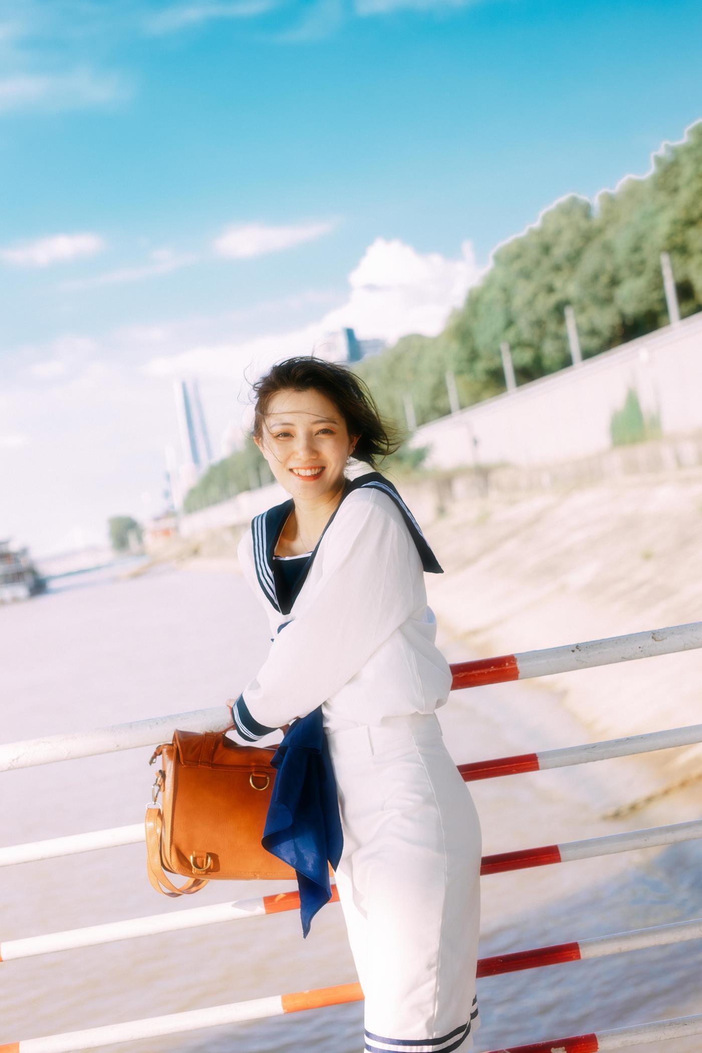 图片[35]-[YITUYU艺图语] 2021.11.19 相约码头 黎美汐 [34P] – 速更版-美库