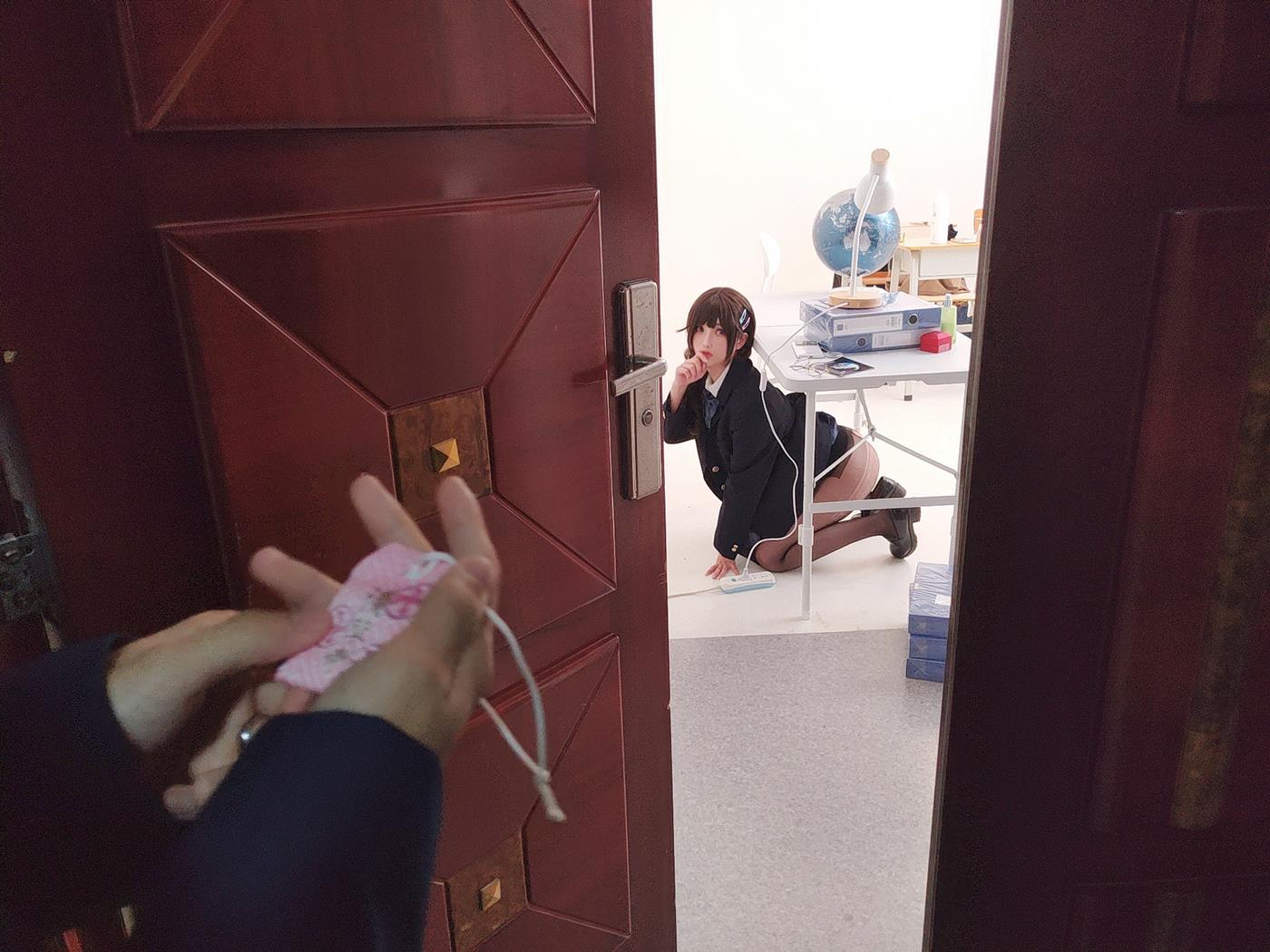 图片[48]-rioko凉凉子(肉扣热热子)  – 牛头人剧情3[74P] – 速更版-美库