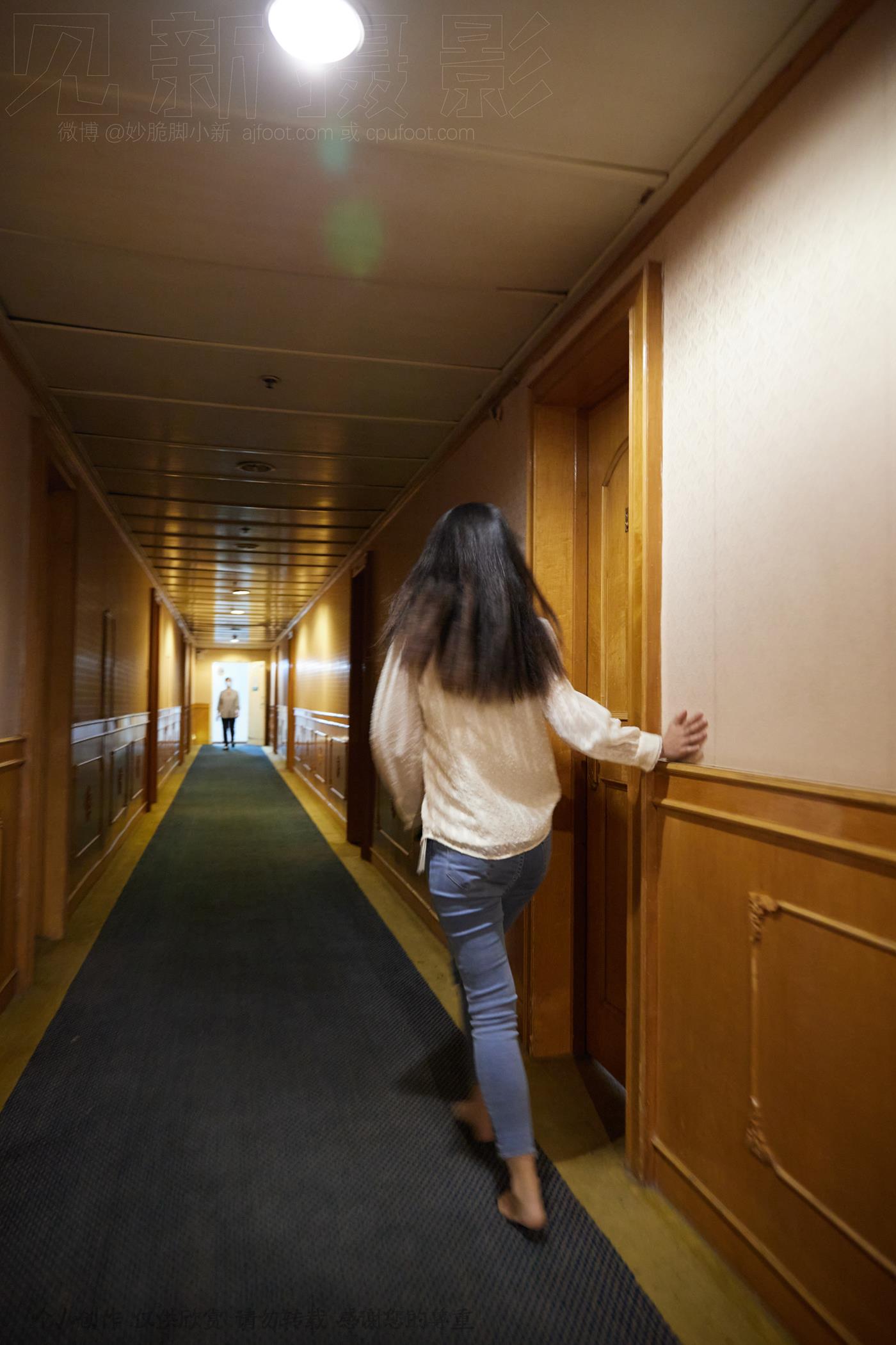 图片[20]-[见新摄影]NO.029 王家卫风格红色高跟鞋，质朴的生活气 (1) [88P] – 速更版-美库