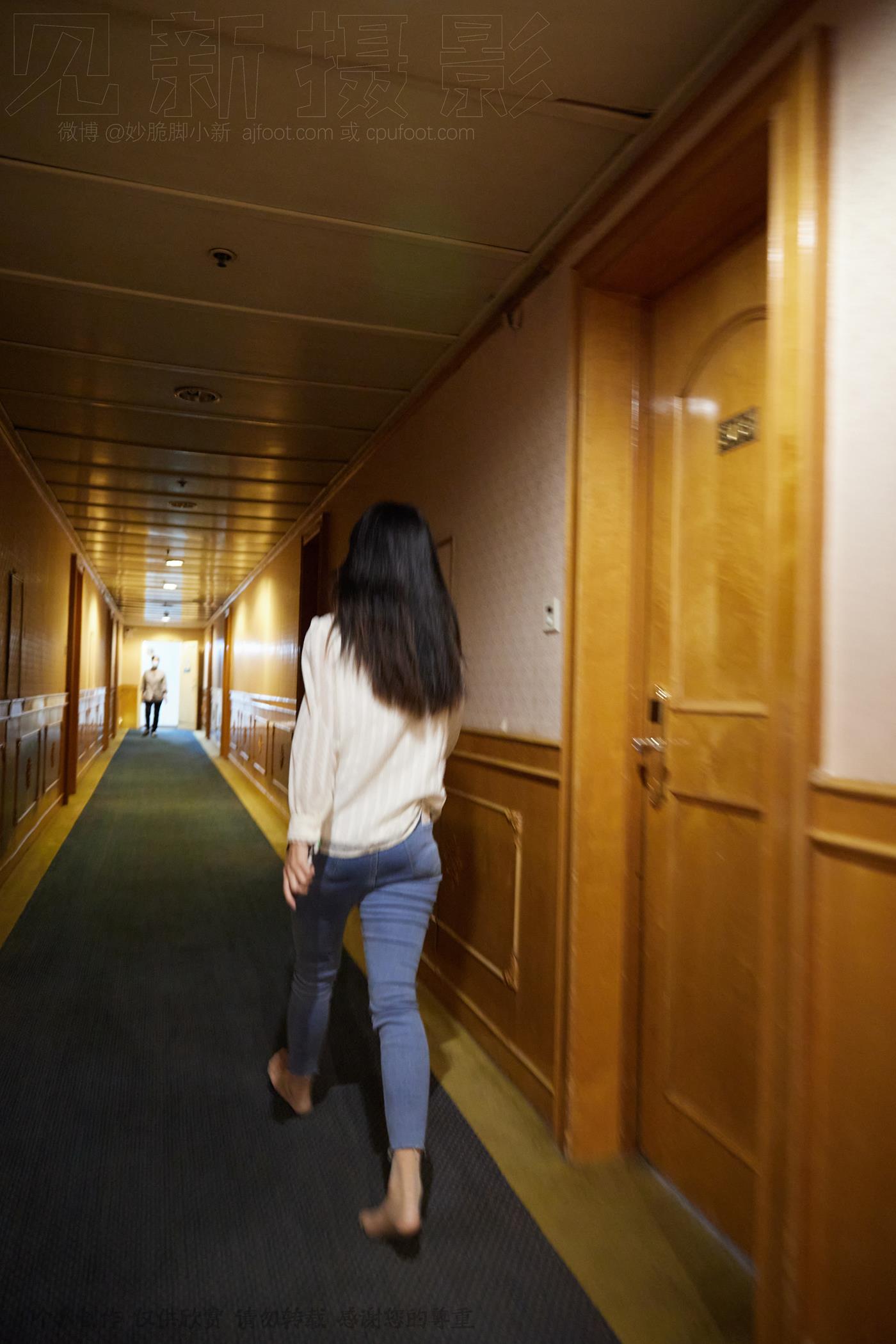 图片[21]-[见新摄影]NO.029 王家卫风格红色高跟鞋，质朴的生活气 (1) [88P] – 速更版-美库