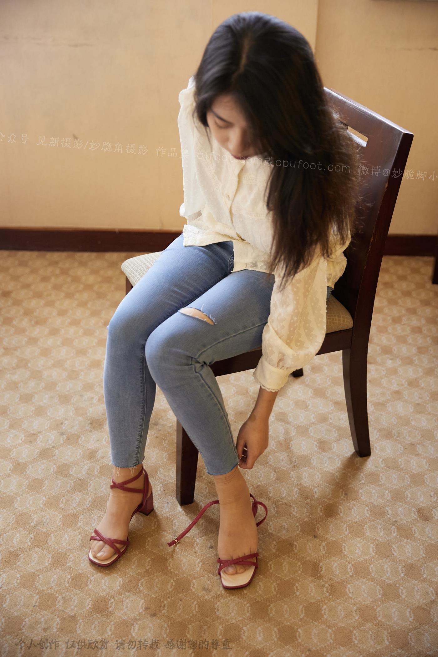 图片[16]-[见新摄影]NO.029 王家卫风格红色高跟鞋，质朴的生活气 (3) [57P] – 速更版-美库