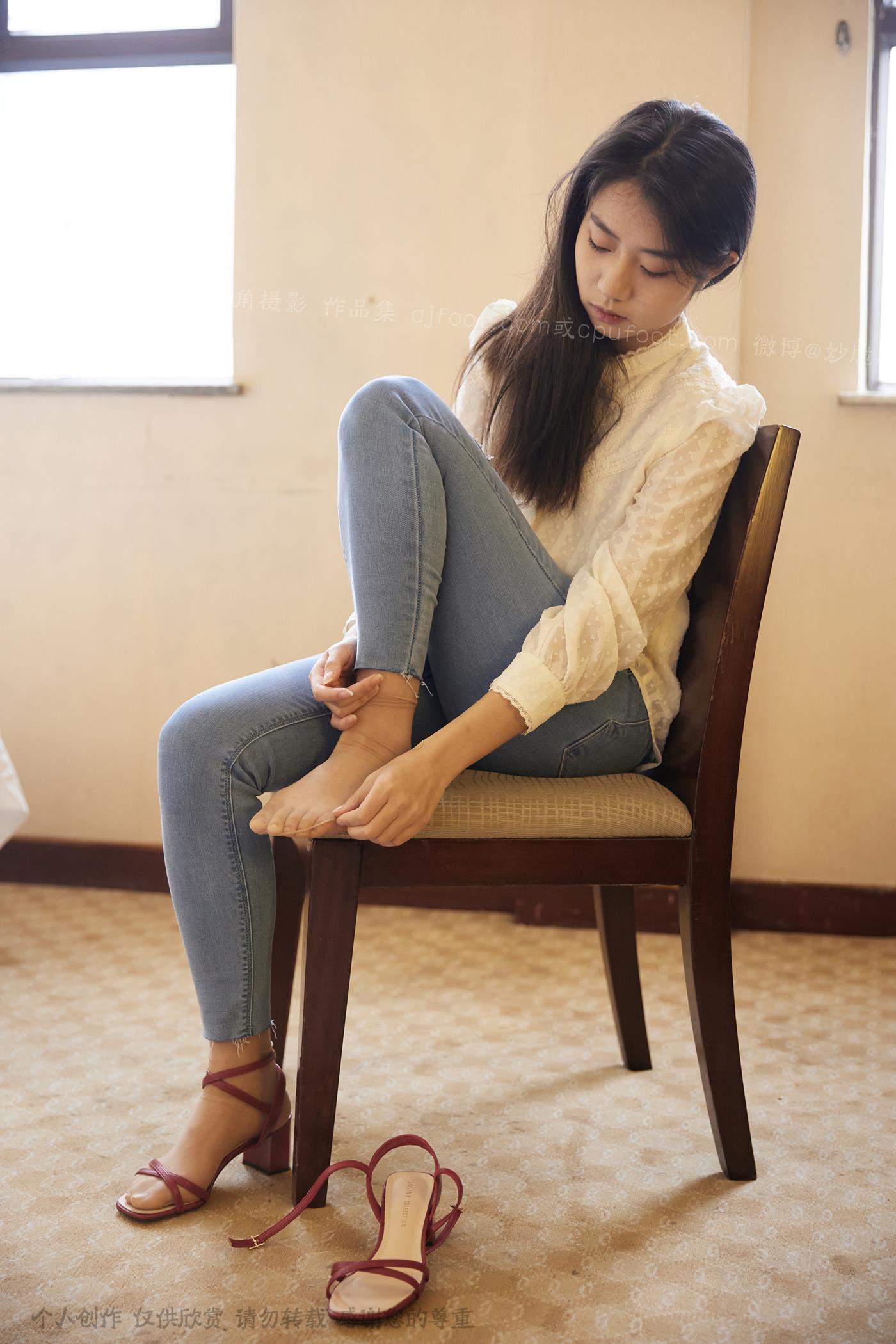 图片[18]-[见新摄影]NO.029 王家卫风格红色高跟鞋，质朴的生活气 (3) [57P] – 速更版-美库